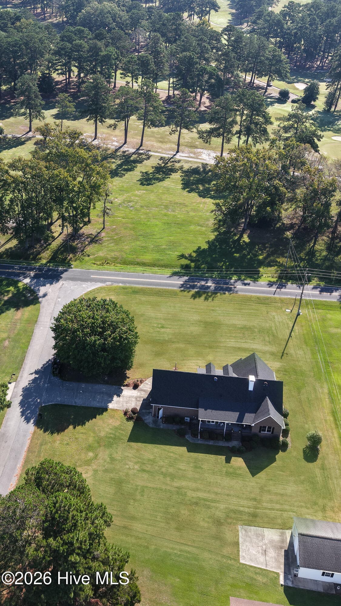 Single Family Residence at 944 Country Club Drive, Ayden, NC 28513, photo 14 of 61