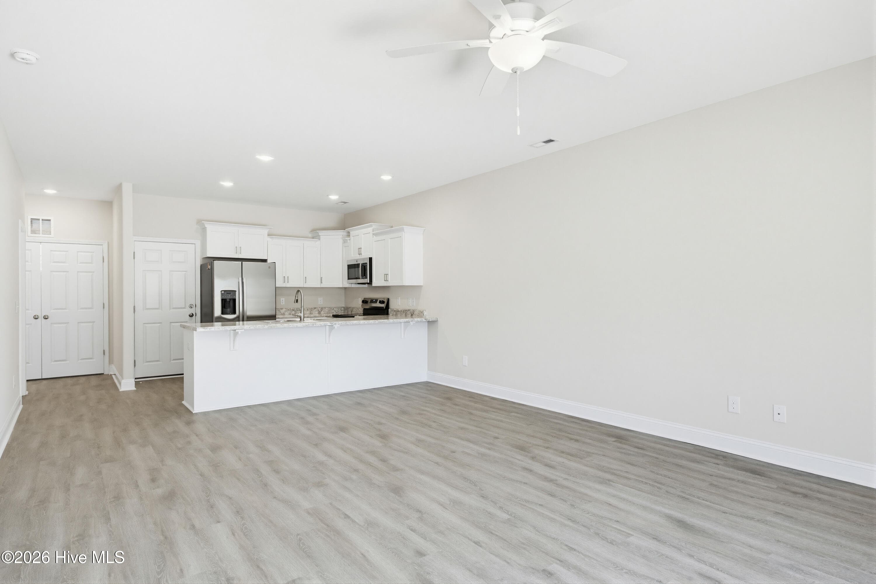 Townhouse at 219 Sandpiper Place, Holly Ridge, NC 28445, photo 6 of 22