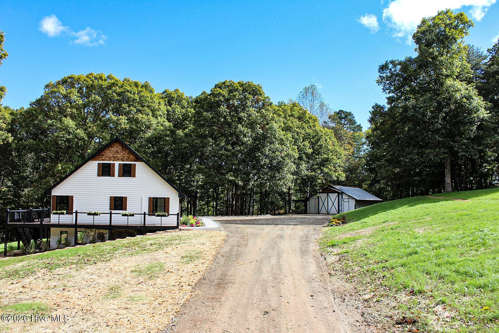 Single Family Residence at 121 Wolfcreek Road, Murphy, NC 28906, photo 6 of 126