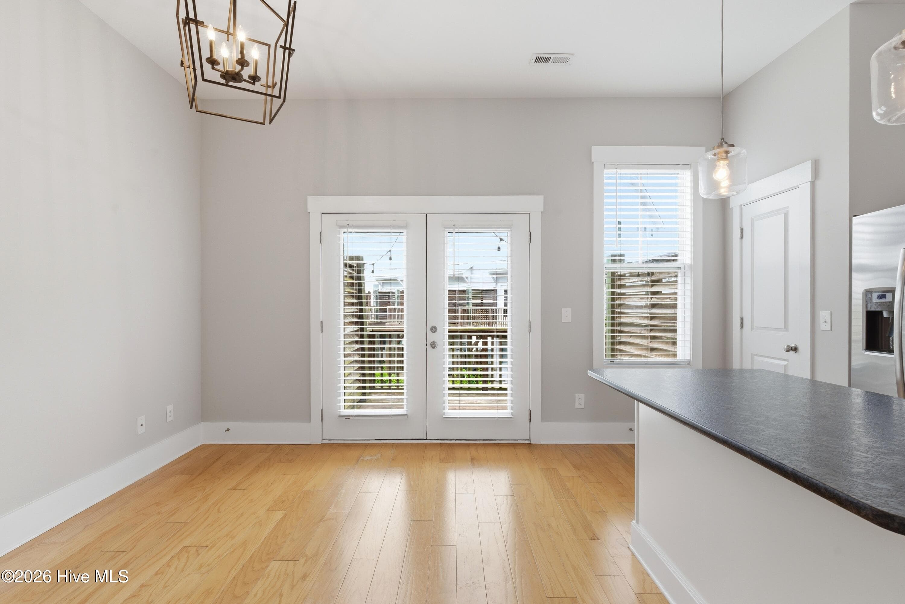 Townhouse at 1810 Bungalow Row, Wilmington, NC 28409, photo 12 of 53