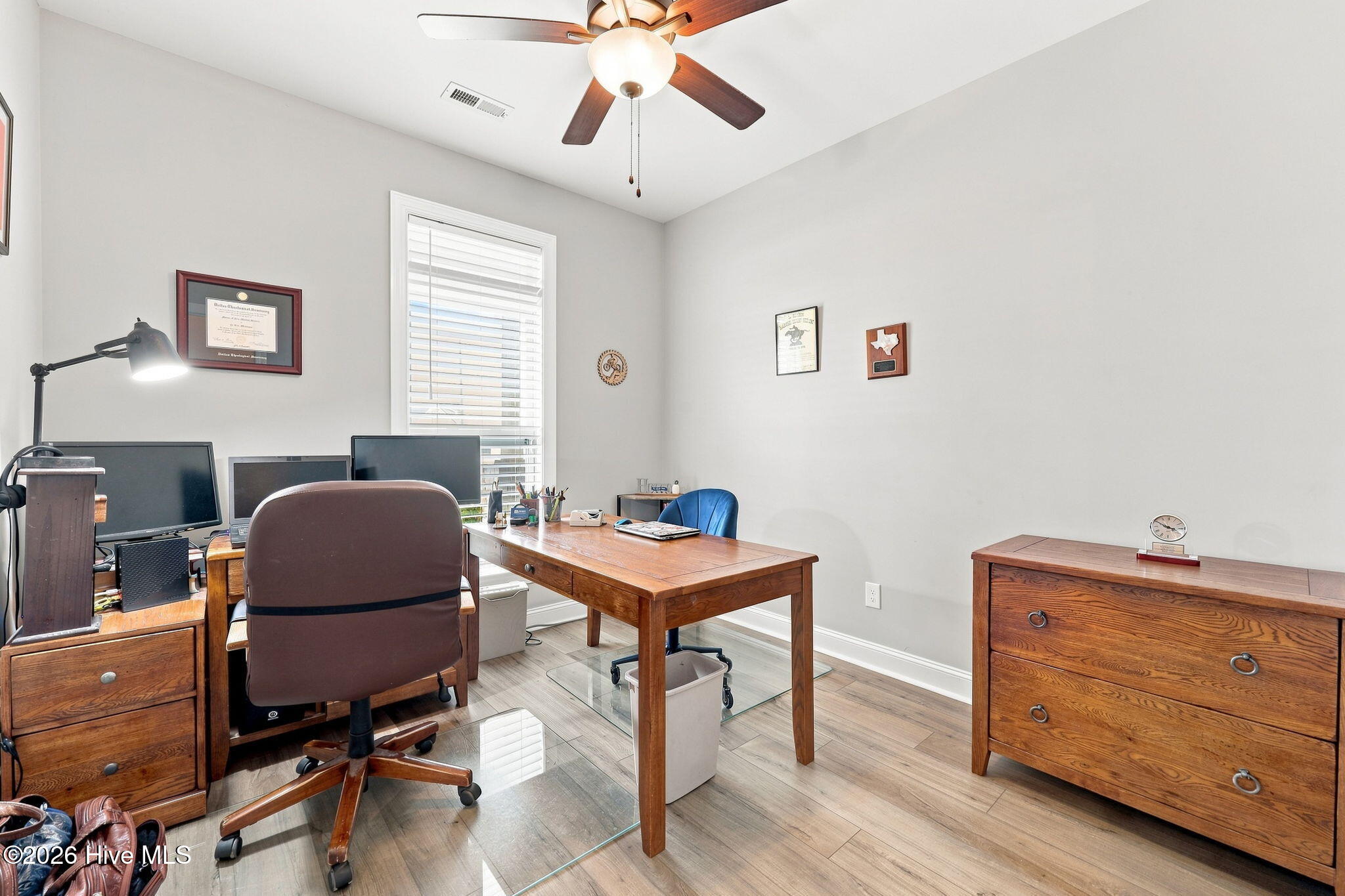 Third bedroom - 2212 Marinwood Court, Greenville, NC 27834