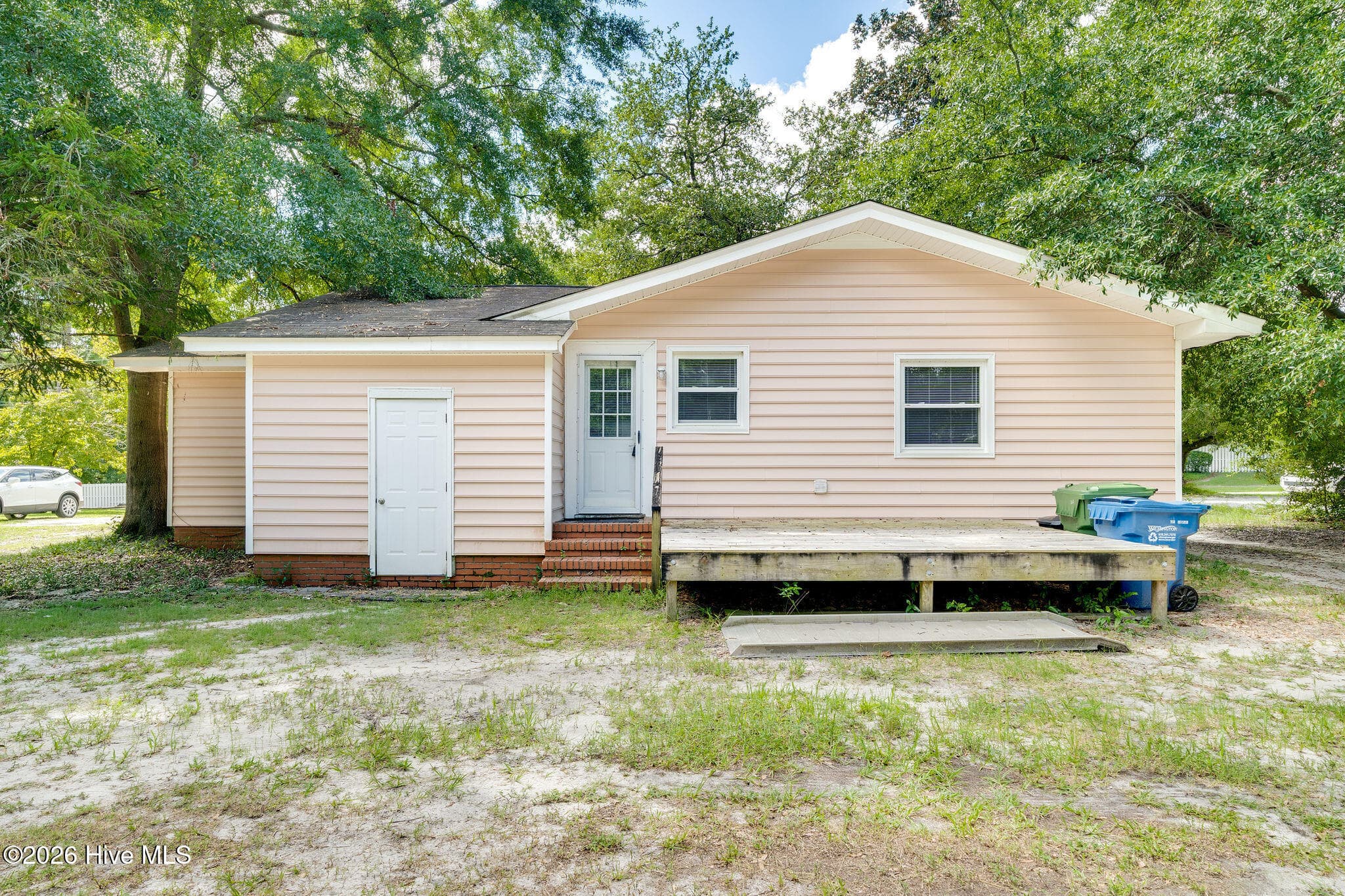 Single Family Residence at 3609 Wilshire Boulevard, Wilmington, NC 28403, photo 20 of 25