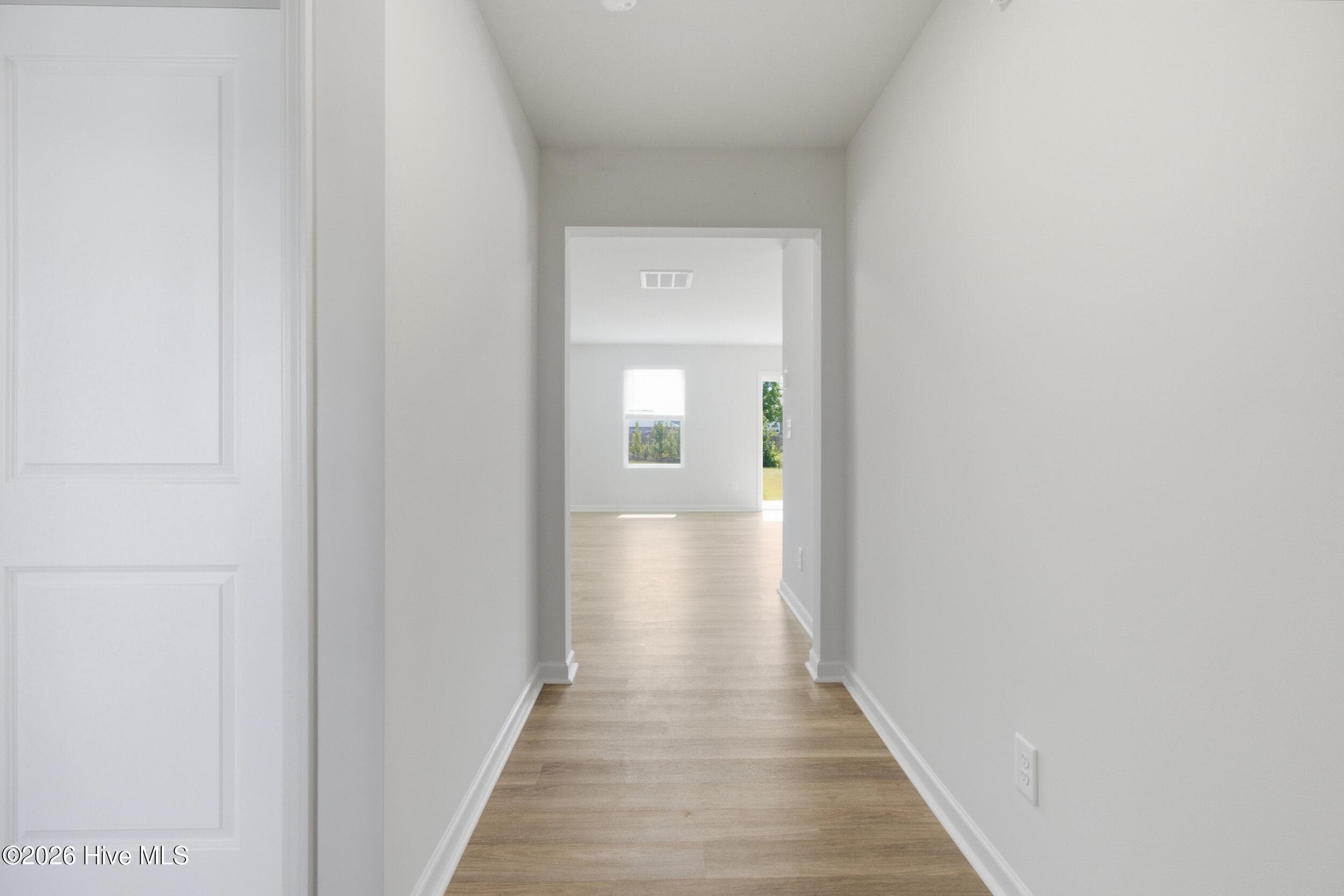 Single Family Residence at 171 N Squires Lane, Richlands, NC 28574, photo 5 of 43