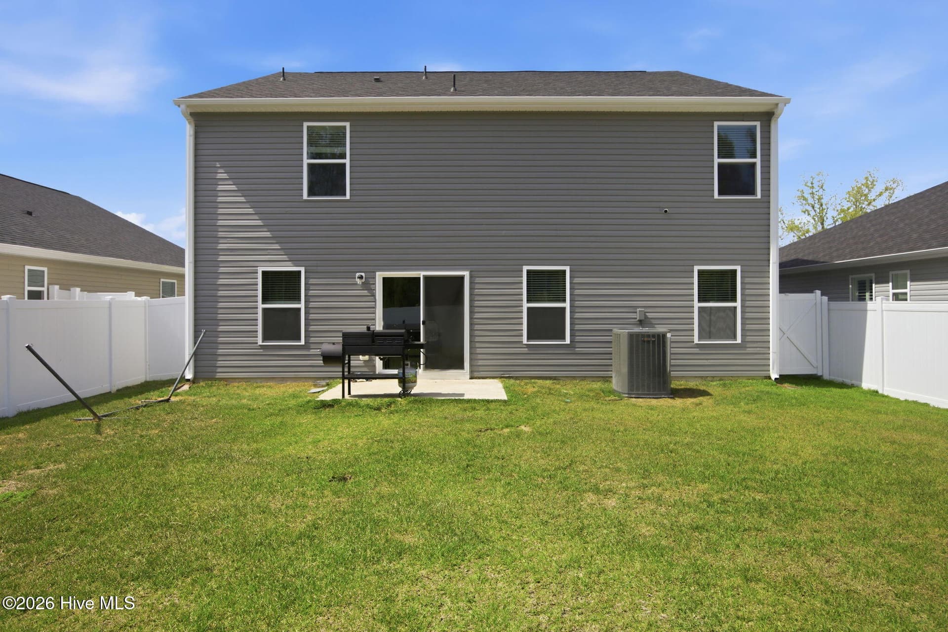 Single Family Residence at 6914 Seaside Palms Place SW, Sunset Beach, NC 28468, photo 2 of 3