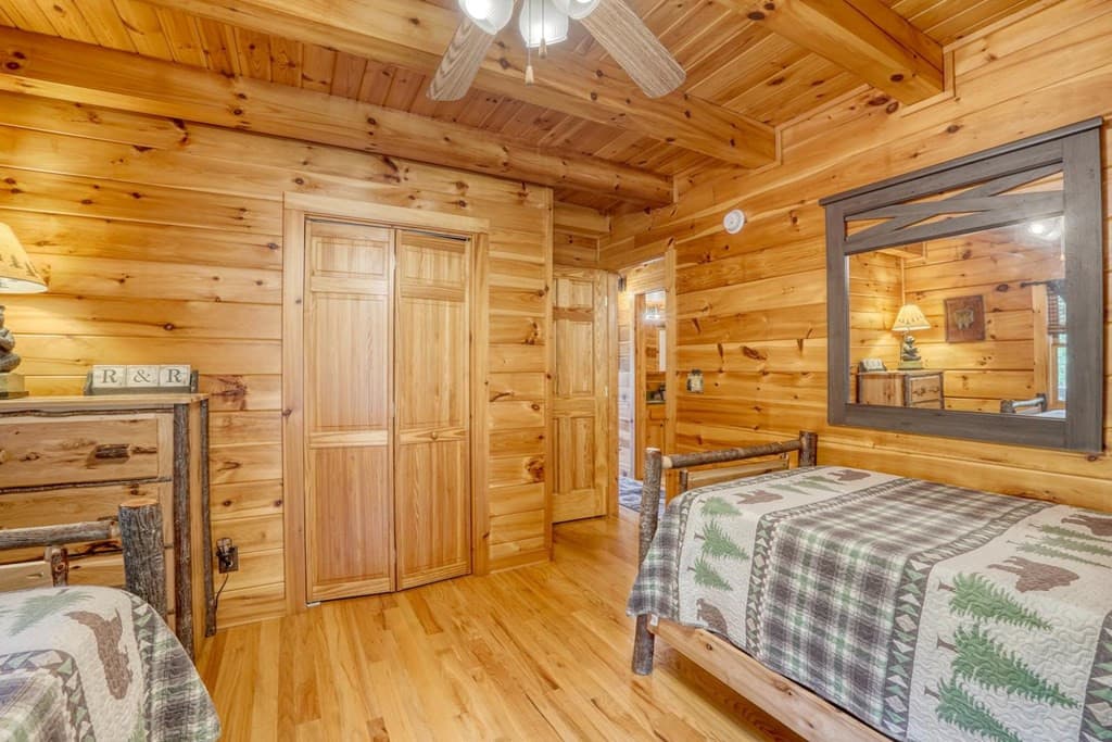 Residential at 145 Skyview Drive, Murphy, NC 28906, photo 15 of 40