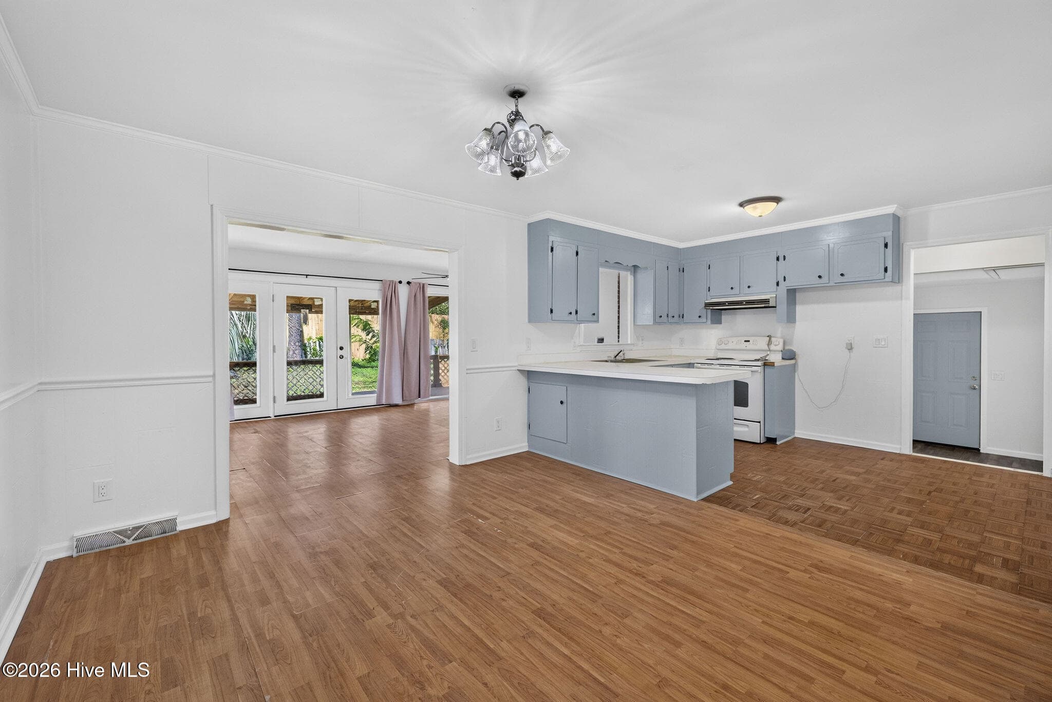 Single Family Residence at 1809 Brierwood Road, Wilmington, NC 28405, photo 16 of 37