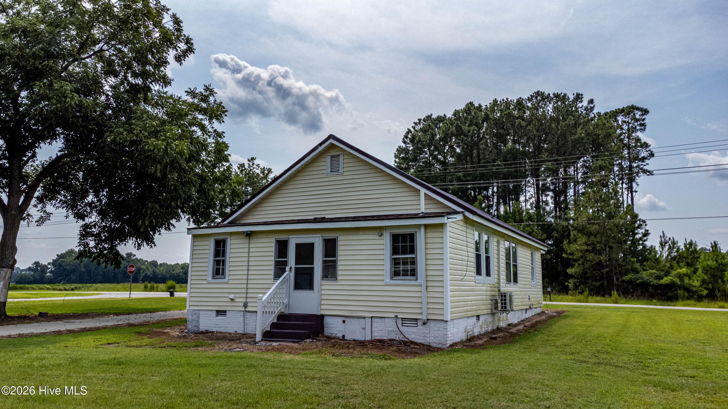 Single Family Residence at 121 Storey Road # A, Murfreesboro, NC 27855, photo 34 of 49