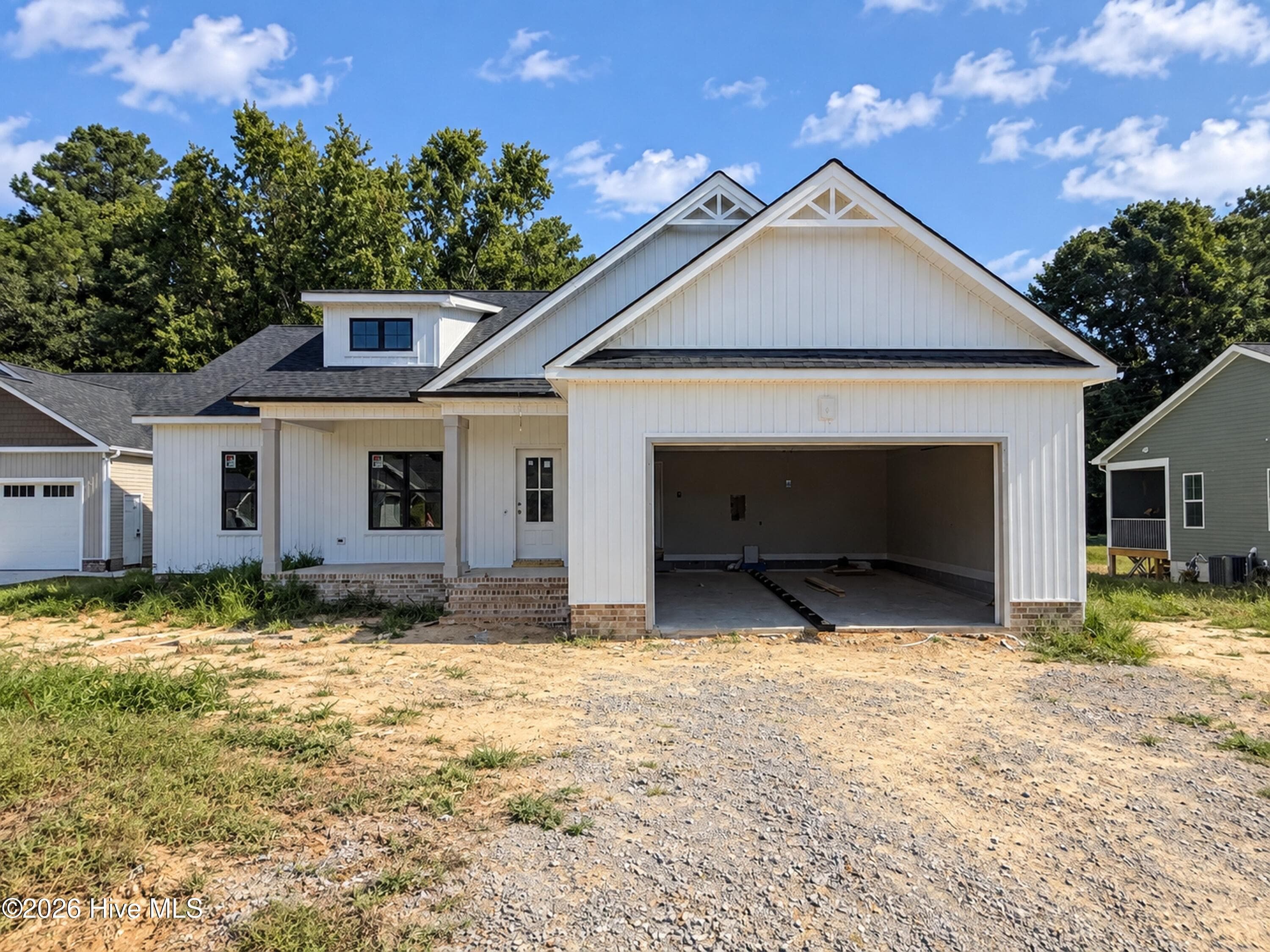 Single Family Residence at 32 Clio Court, Selma, NC 27576, photo 4 of 65