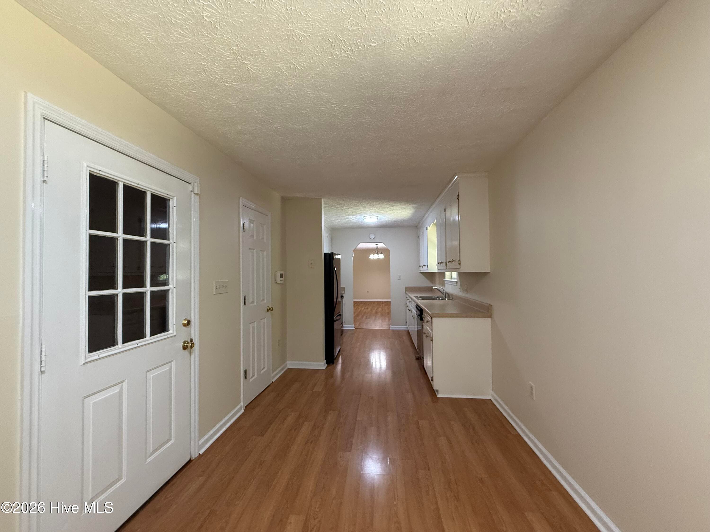 Single Family Residence at 422 King Lane, Thomson, GA 30824, photo 9 of 22