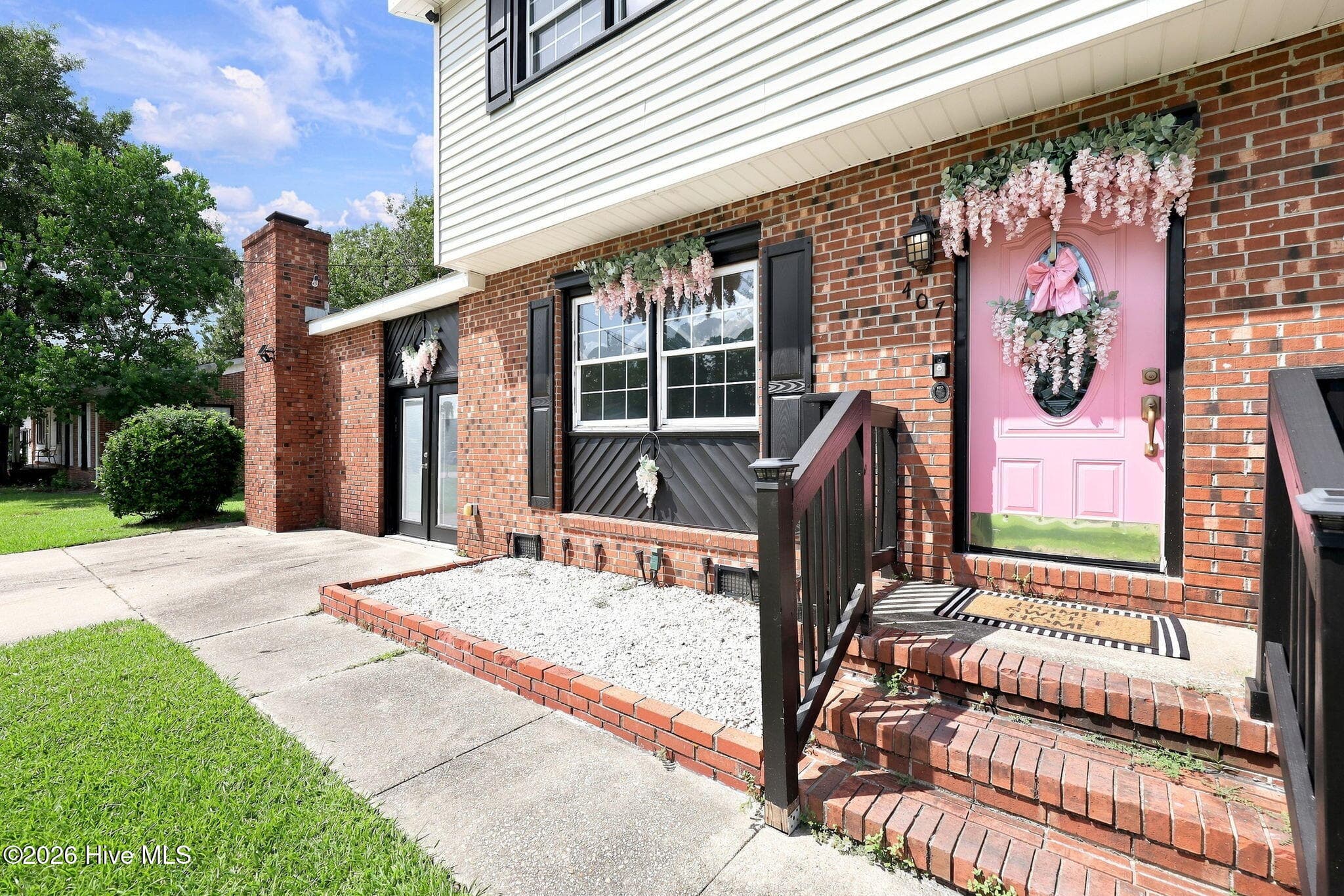 Single Family Residence at 407 Brynn Marr Road, Jacksonville, NC 28546, photo 6 of 49