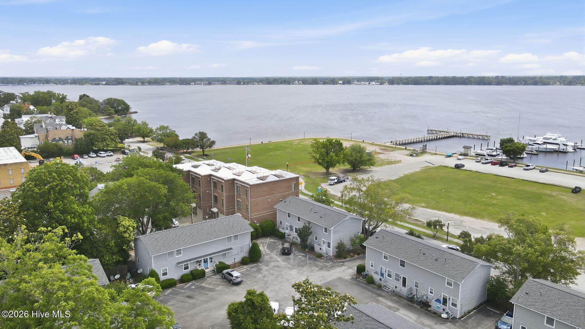 Aerial View - 328 River Walk, New Bern, NC 28560
