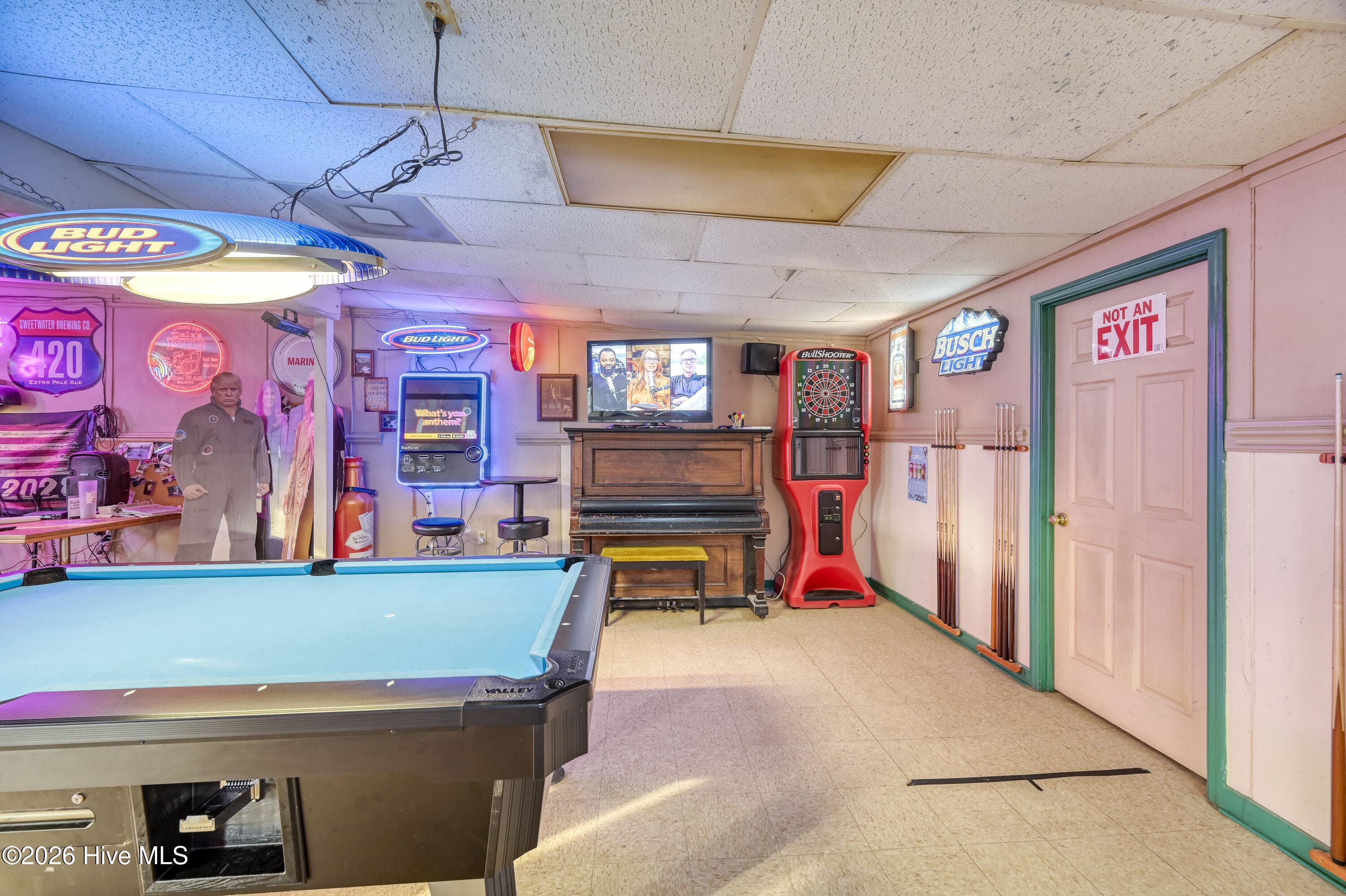 Commercial Sale at 775 E Ocean Road, Holly Ridge, NC 28445, photo 17 of 28