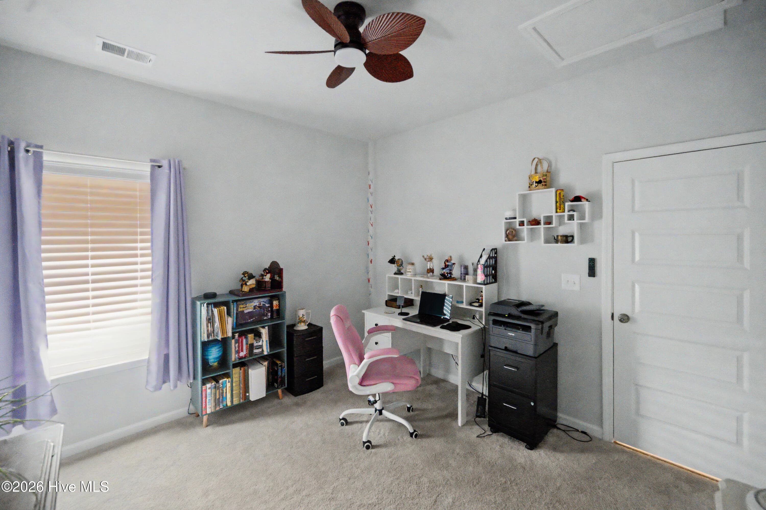 Single Family Residence at 9056 Island Shore Avenue, Calabash, NC 28467, photo 33 of 54