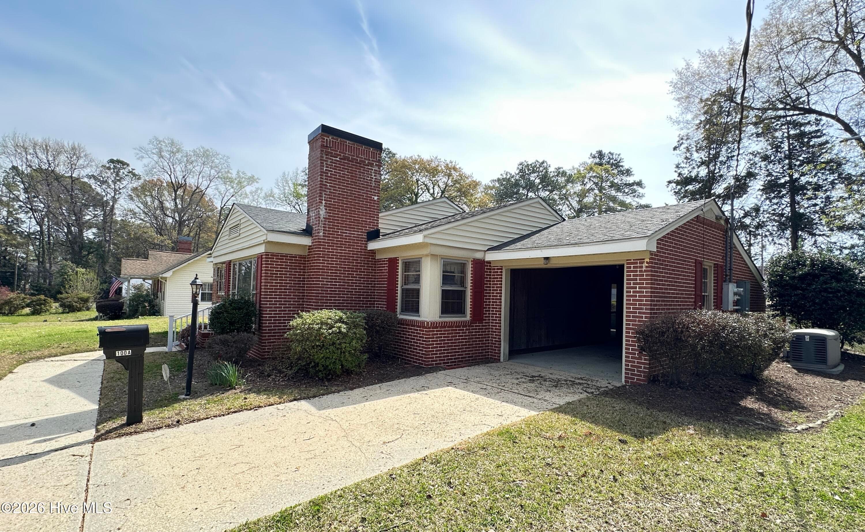 Single Family Residence at 100 Wilson Street # A, Clinton, NC 28328, photo 7 of 29