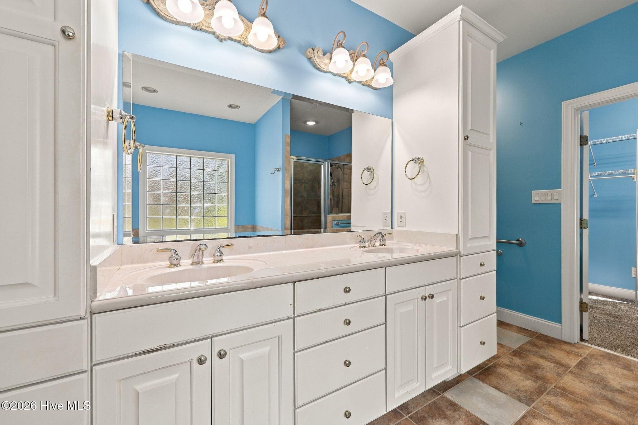 Owners Bathroom - 119 Cape Fear Drive, Chocowinity, NC 27817