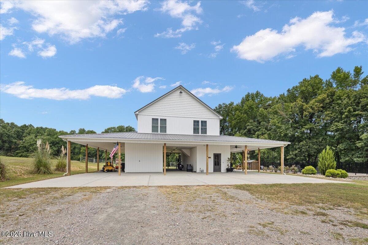 Single Family Residence at 491 Stage Road, Carthage, NC 28327, photo 3 of 42