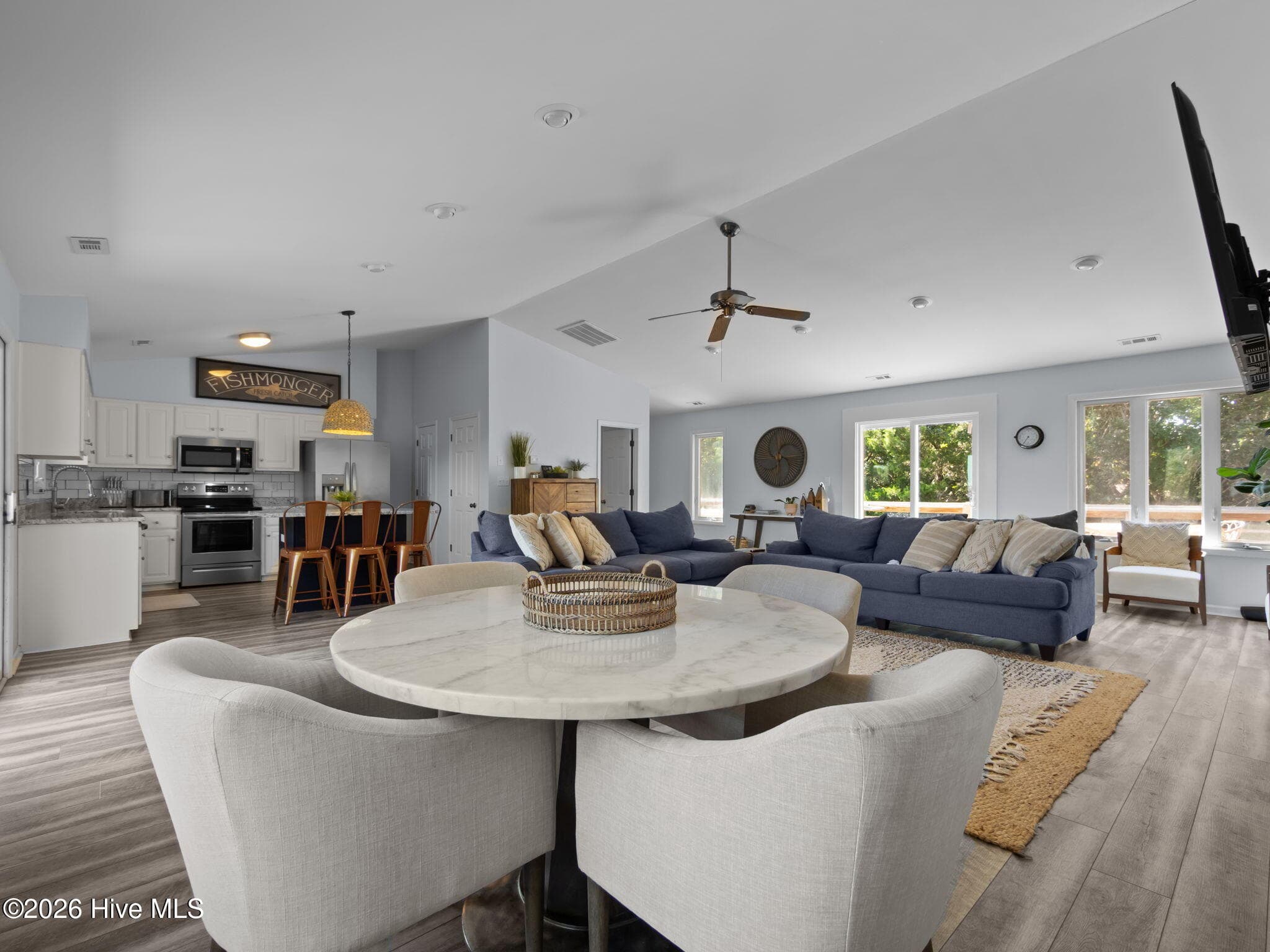 Great Room - 5415 Cedar Tree Lane, Emerald Isle, NC 28594