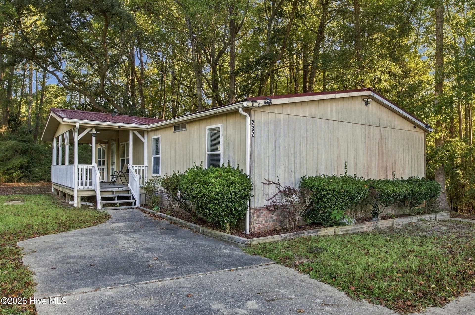 Manufactured Home at 232 Suburban Street SW, Shallotte, NC 28470, photo 2 of 40