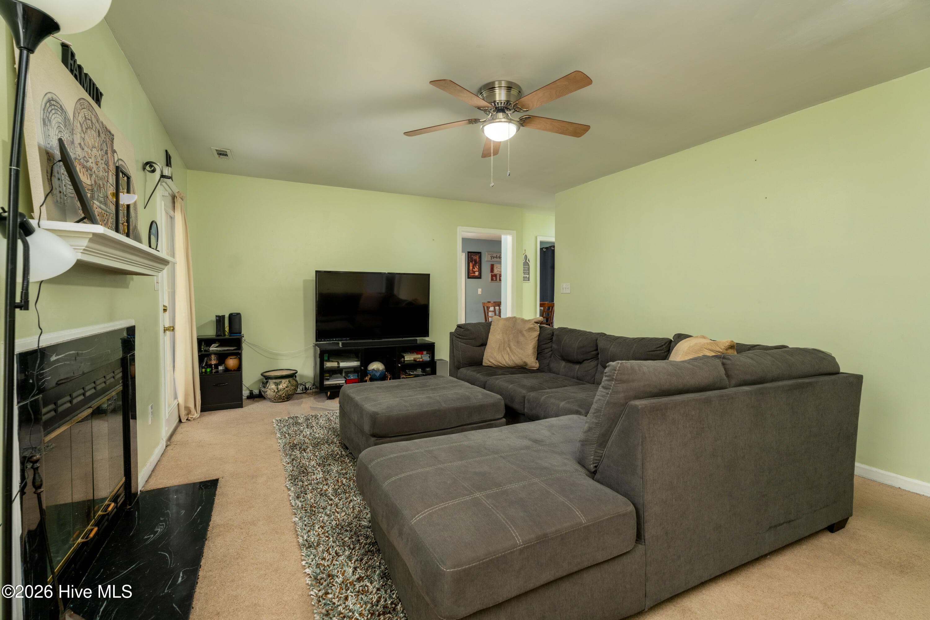 Single Family Residence at 405 Chaps Court, Jacksonville, NC 28546, photo 15 of 71