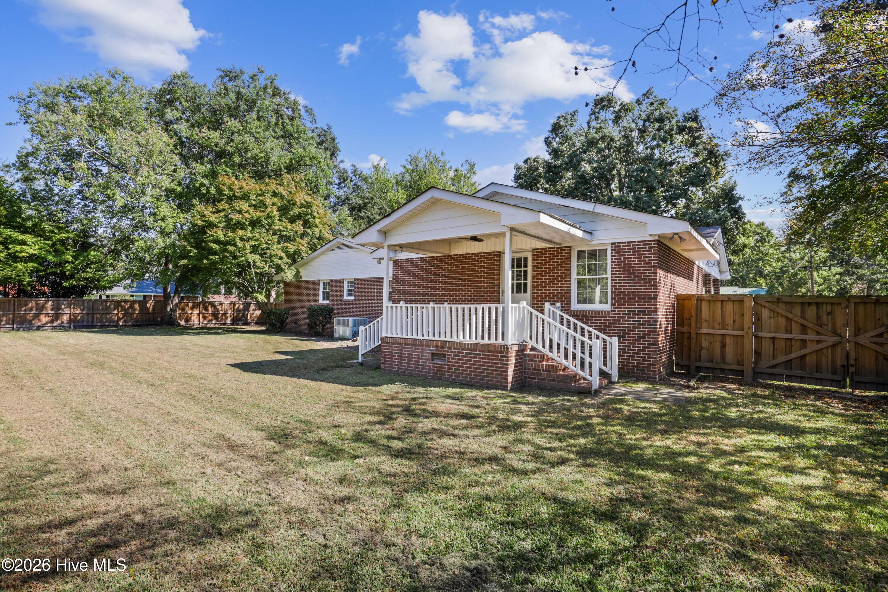 Single Family Residence at 2206 Stanton Road, Kinston, NC 28504, photo 9 of 46