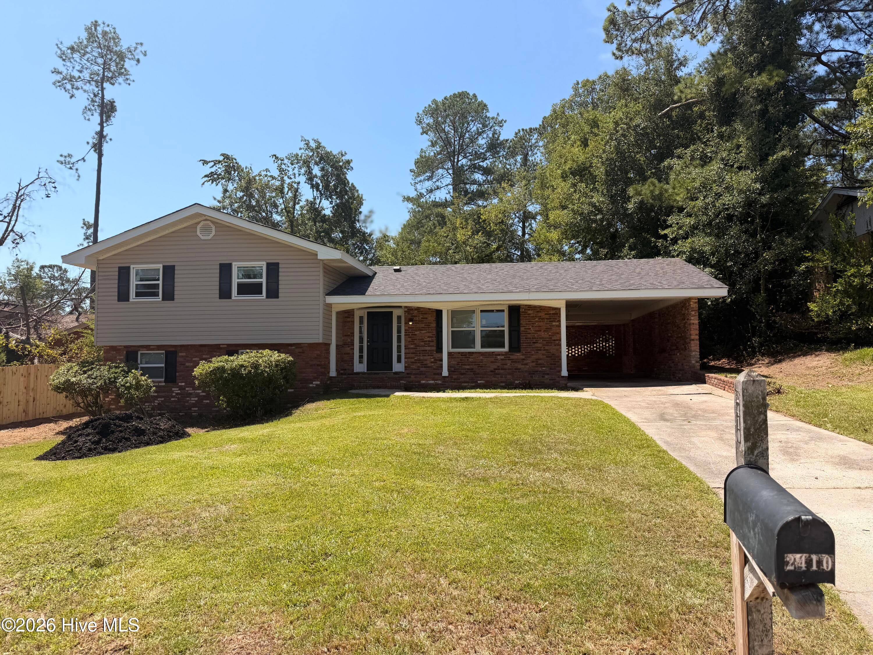 Single Family Residence at 2410 Eagle Drive, Augusta, GA 30906, photo 3 of 19