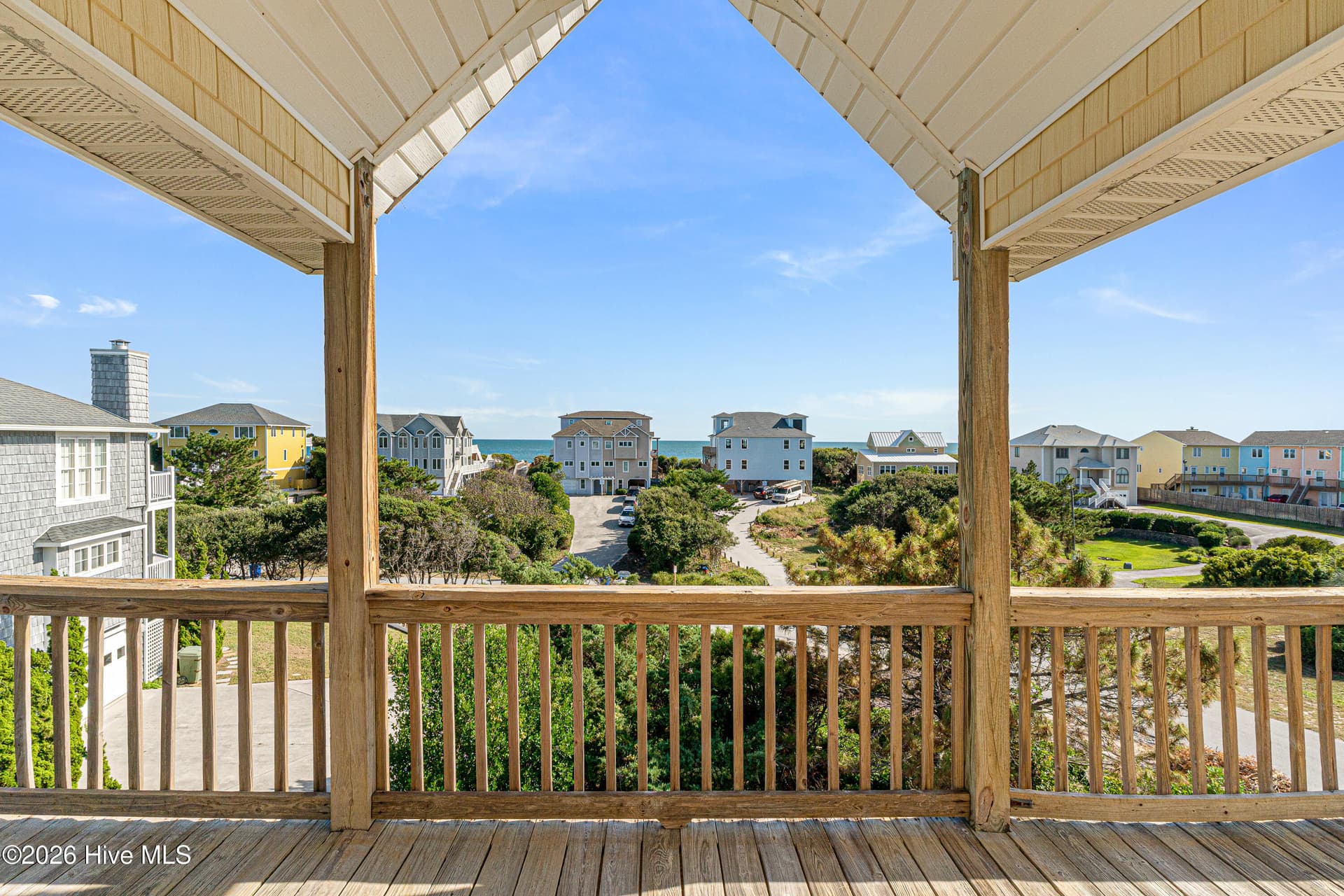 Single Family Residence at 118 Heverly Drive, Emerald Isle, NC 28594, photo 34 of 61