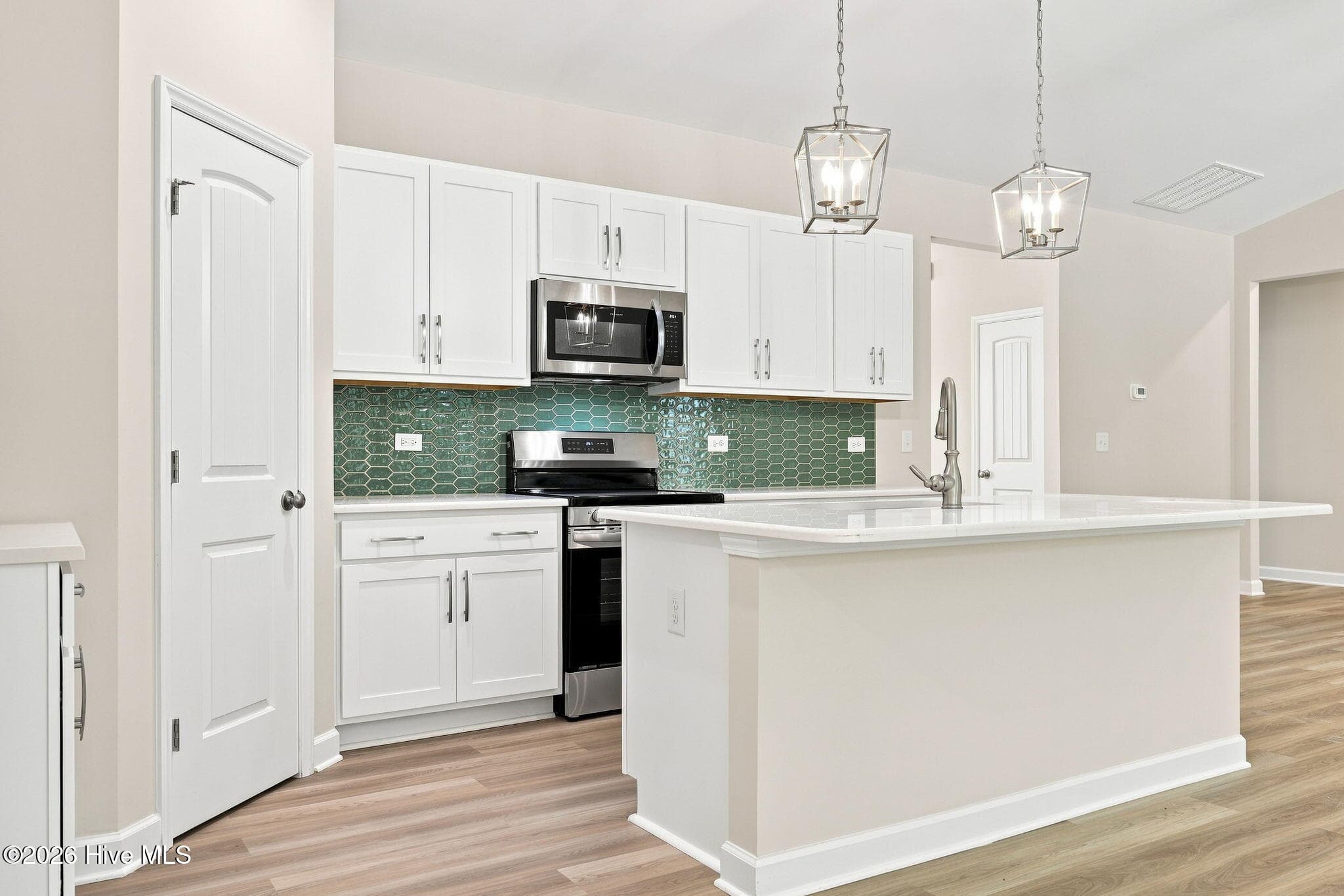 Single Family Residence at 4206 Tinsley Court, Ayden, NC 28513, photo 14 of 69