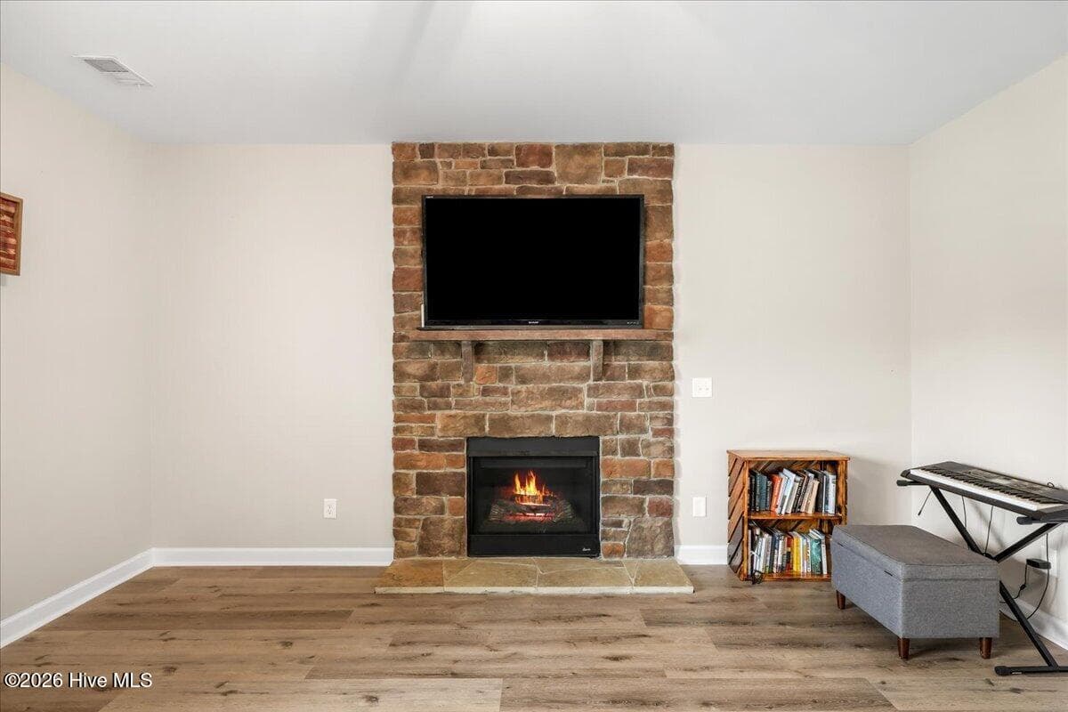 Single Family Residence at 102 Riviera Court, Goldsboro, NC 27534, photo 14 of 52