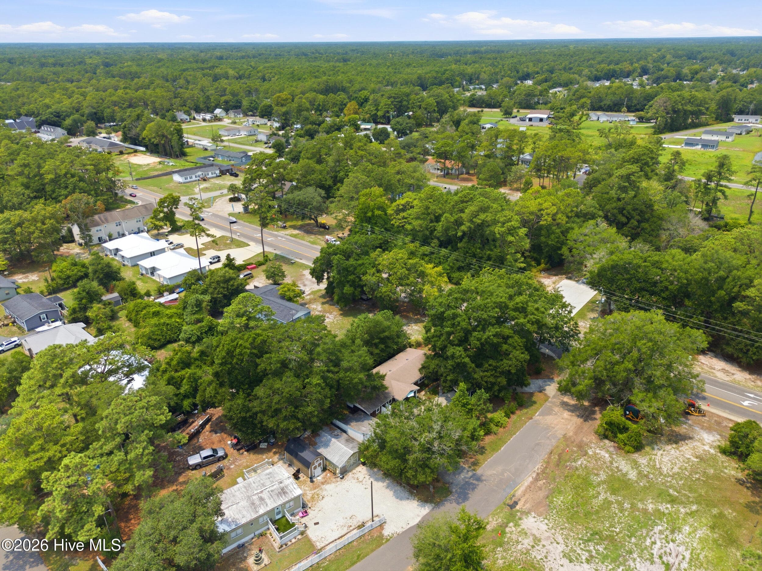 Manufactured Home at 9081 Beach Drive SW, Calabash, NC 28467, photo 55 of 65