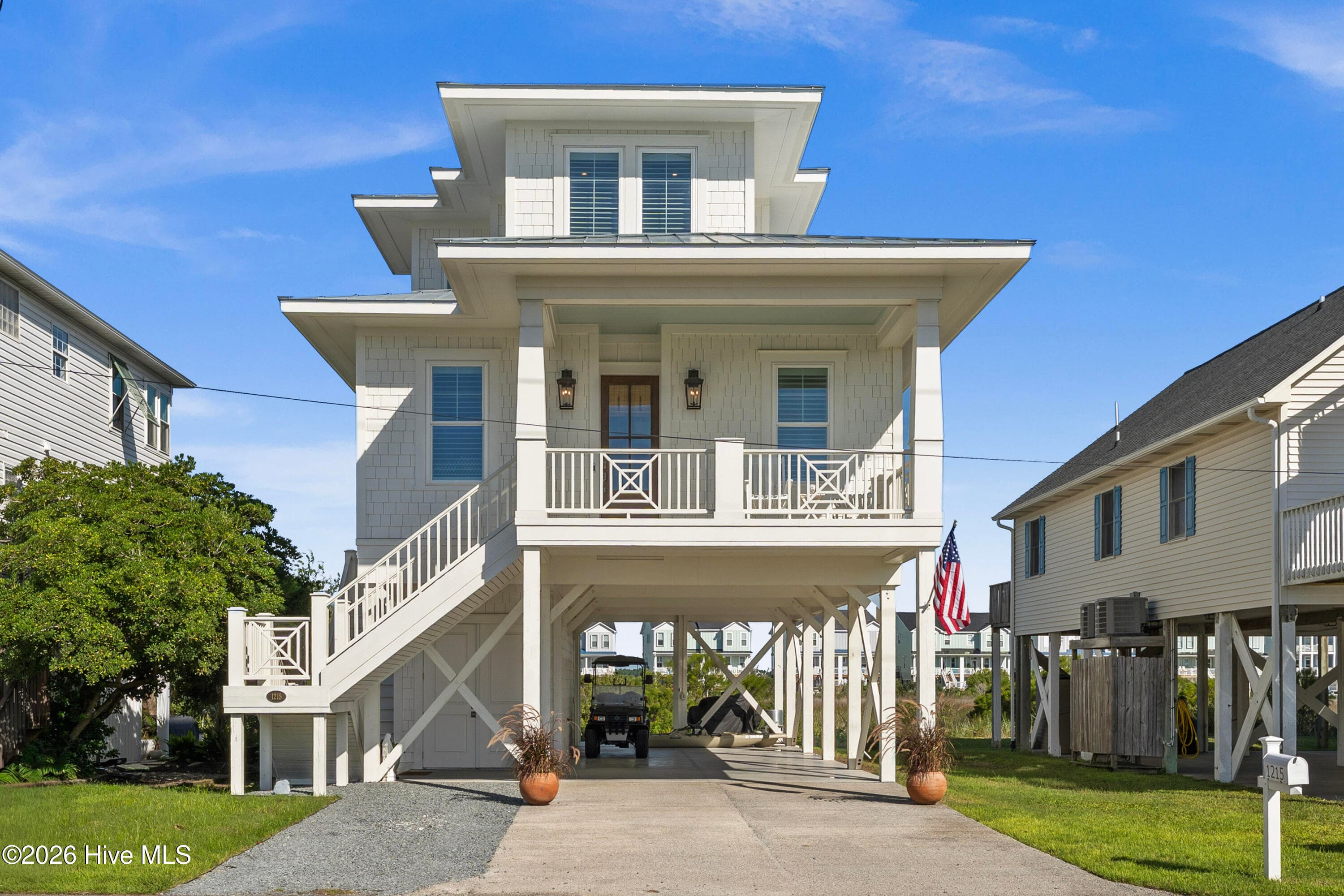 1215 N New River Drive, Surf City, NC 28445