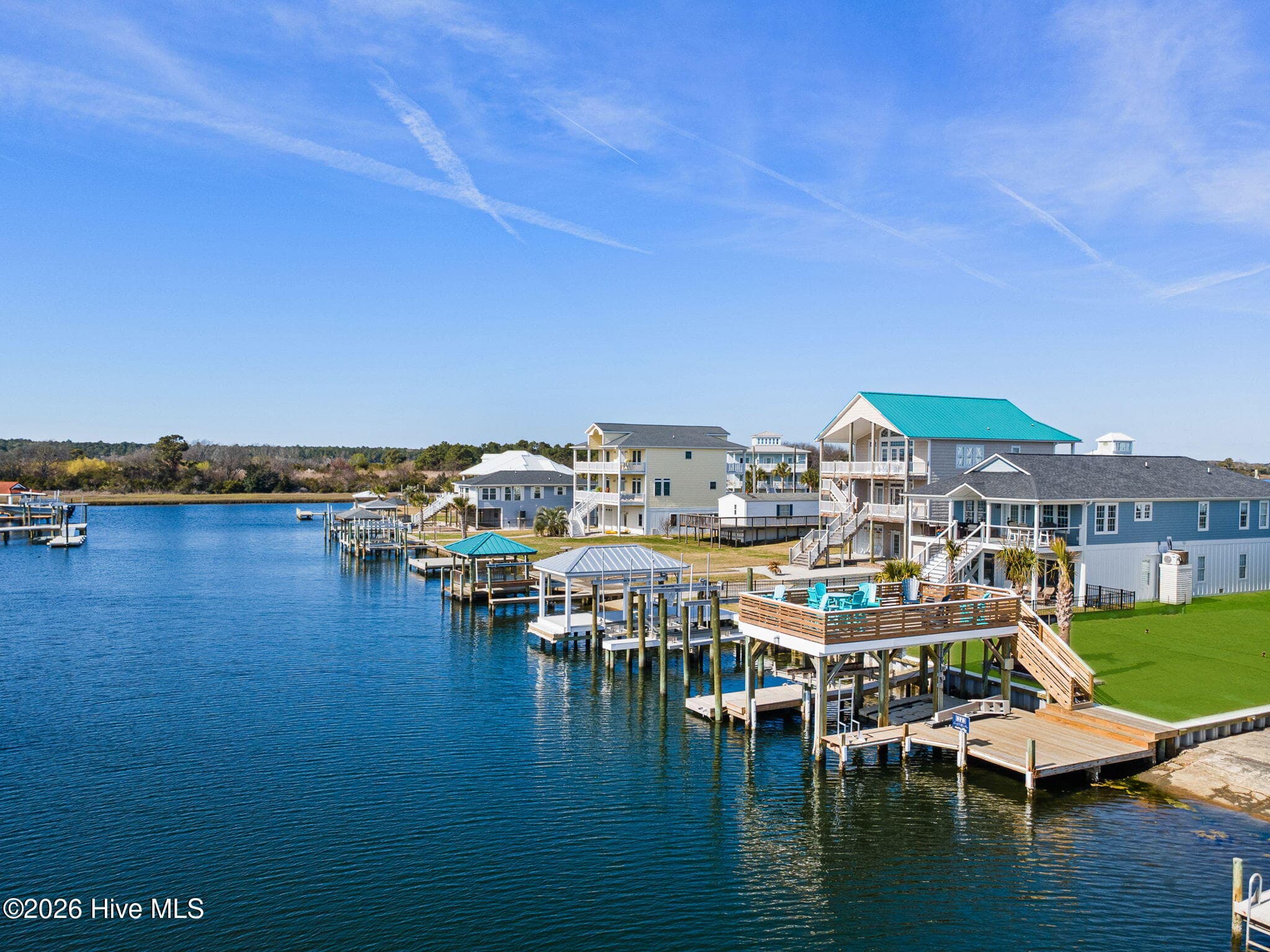 Manufactured Home at 9105 W 9th Street, Surf City, NC 28445, photo 54 of 73
