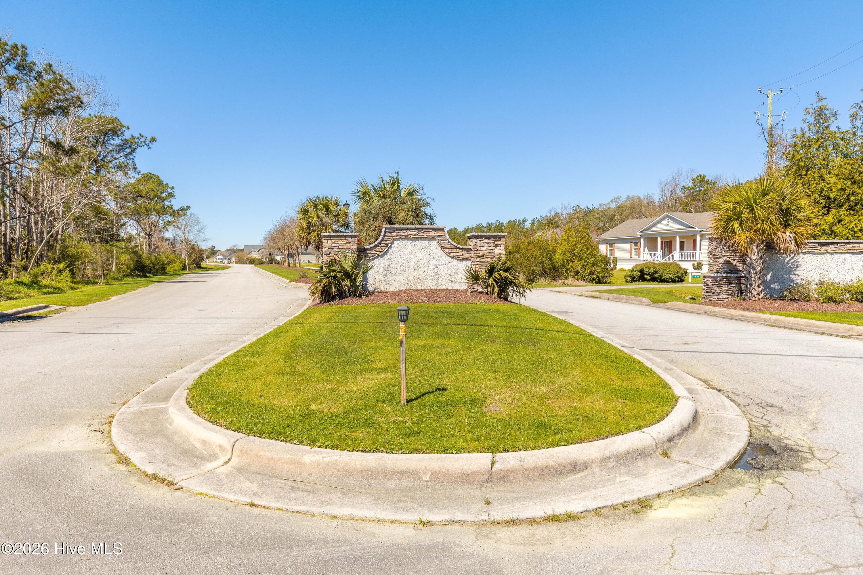 Single Family Residence at 105 Winters Rest Road, Beaufort, NC 28516, photo 4 of 53