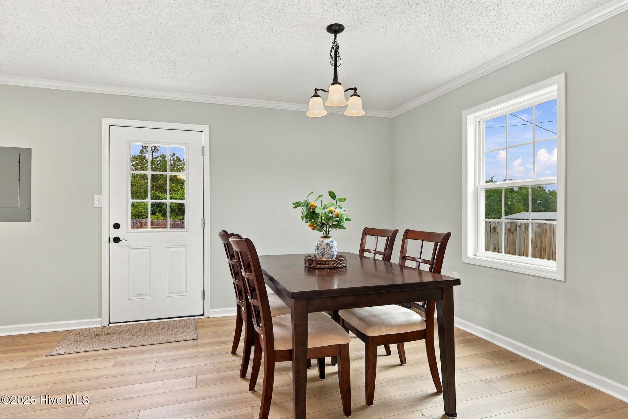 Single Family Residence at 77 Crown Point Road, Hubert, NC 28539, photo 11 of 41