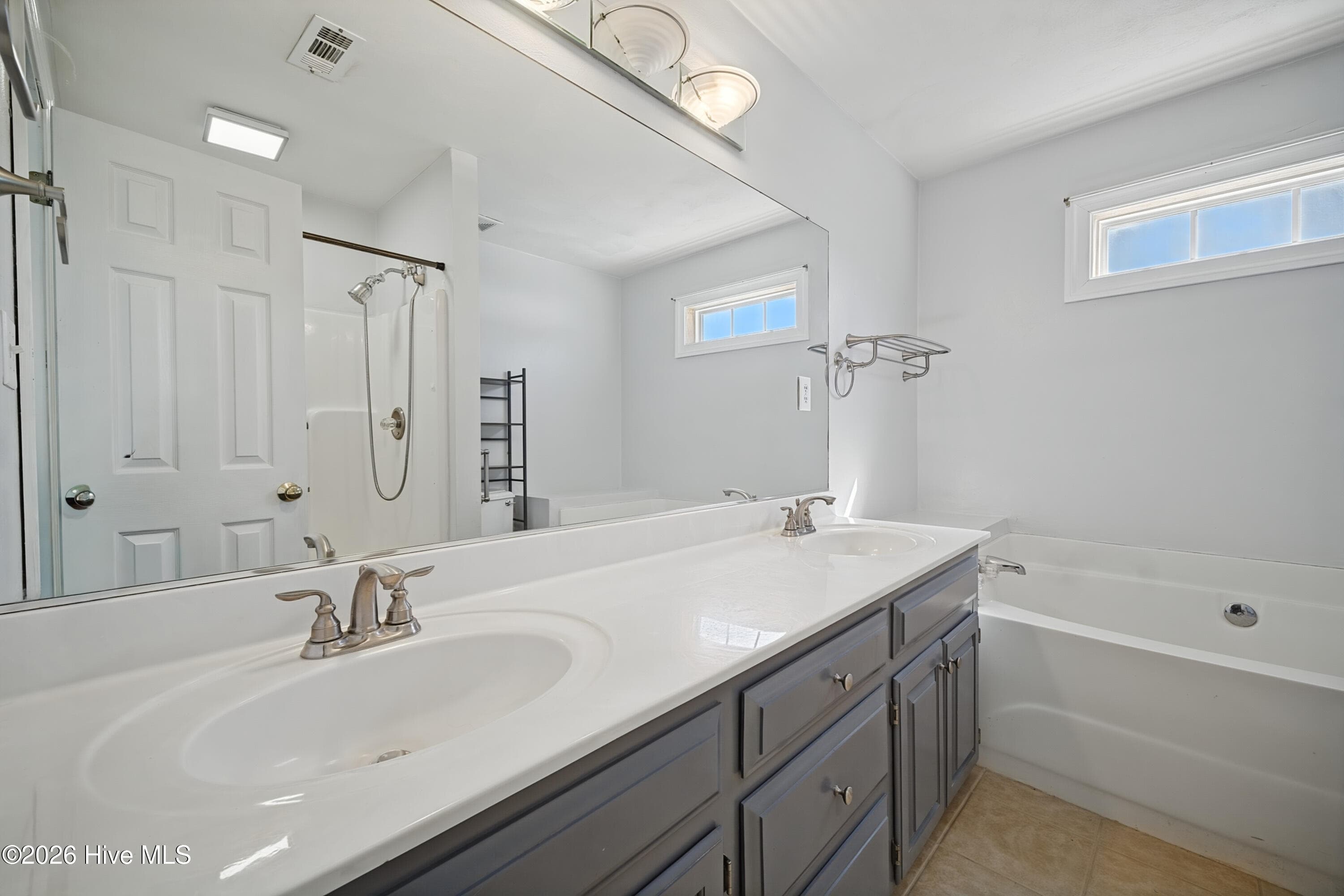 Single Family Residence at 106 Elizabeth Circle, Moyock, NC 27958, Moyock, photo 23 of 50