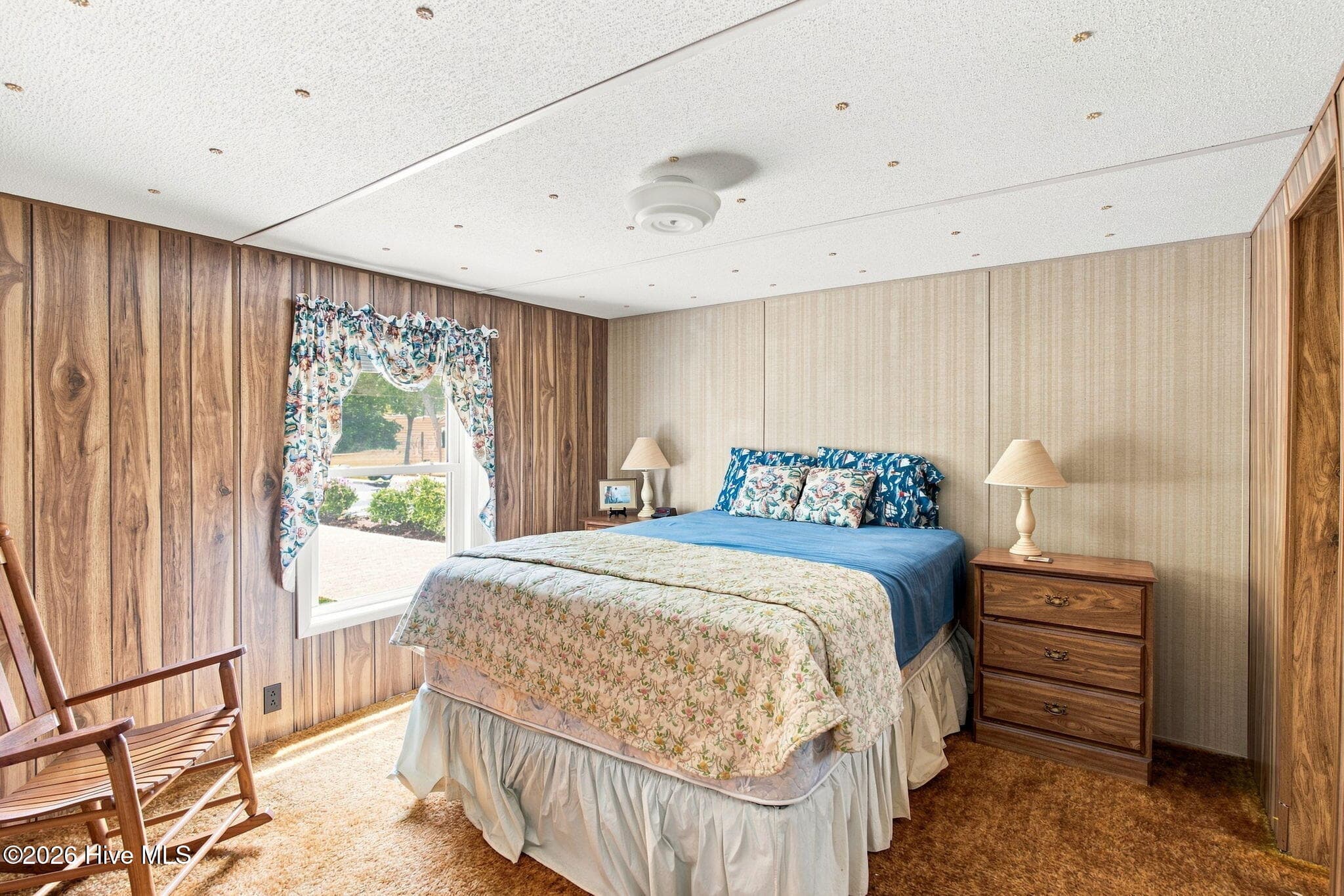 Manufactured Home at 1710 Ocean View Drive SW, Ocean Isle Beach, NC 28469, photo 17 of 41