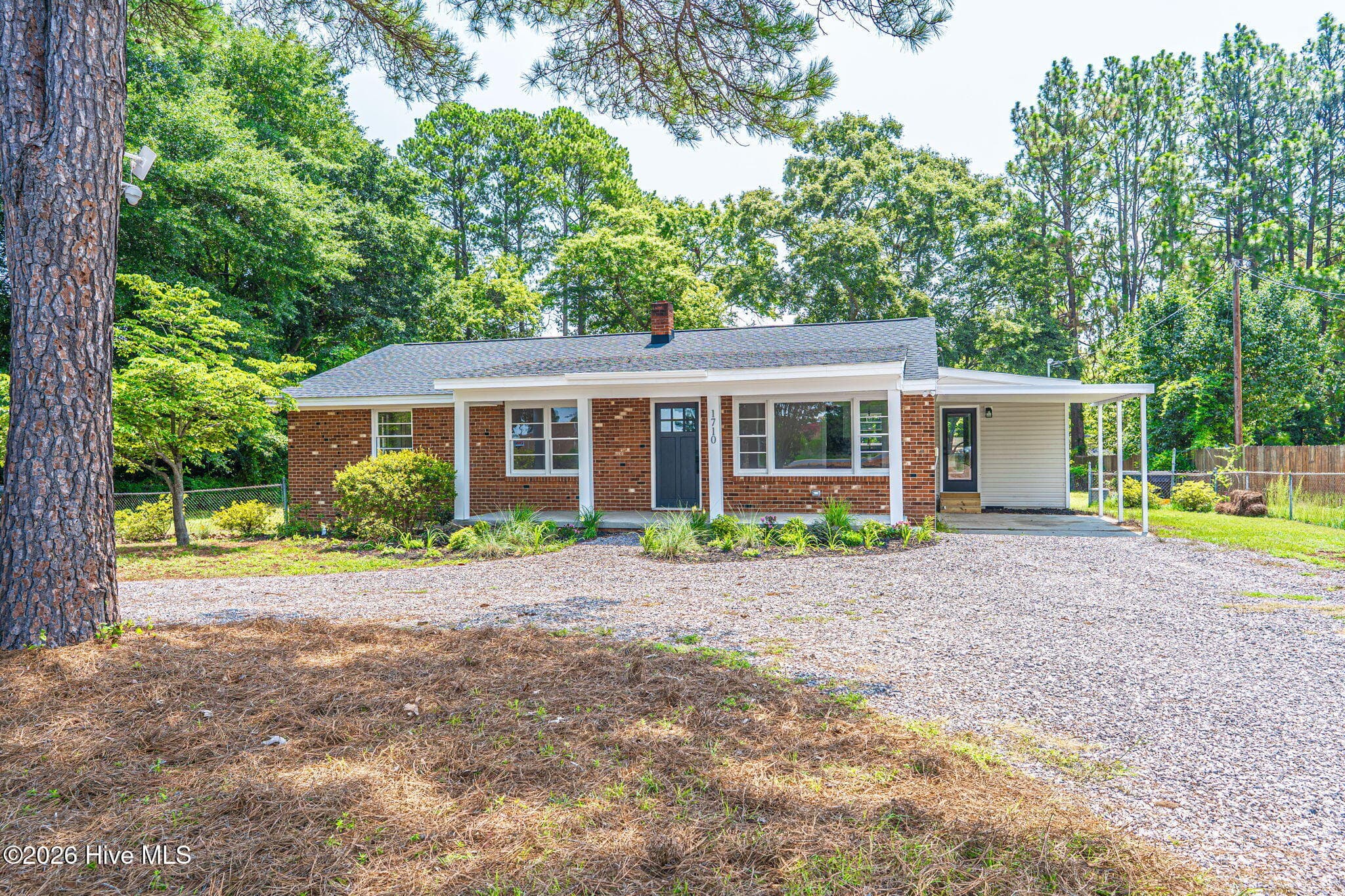 Single Family Residence at 1710 N Poplar Street, Aberdeen, NC 28315, photo 3 of 31
