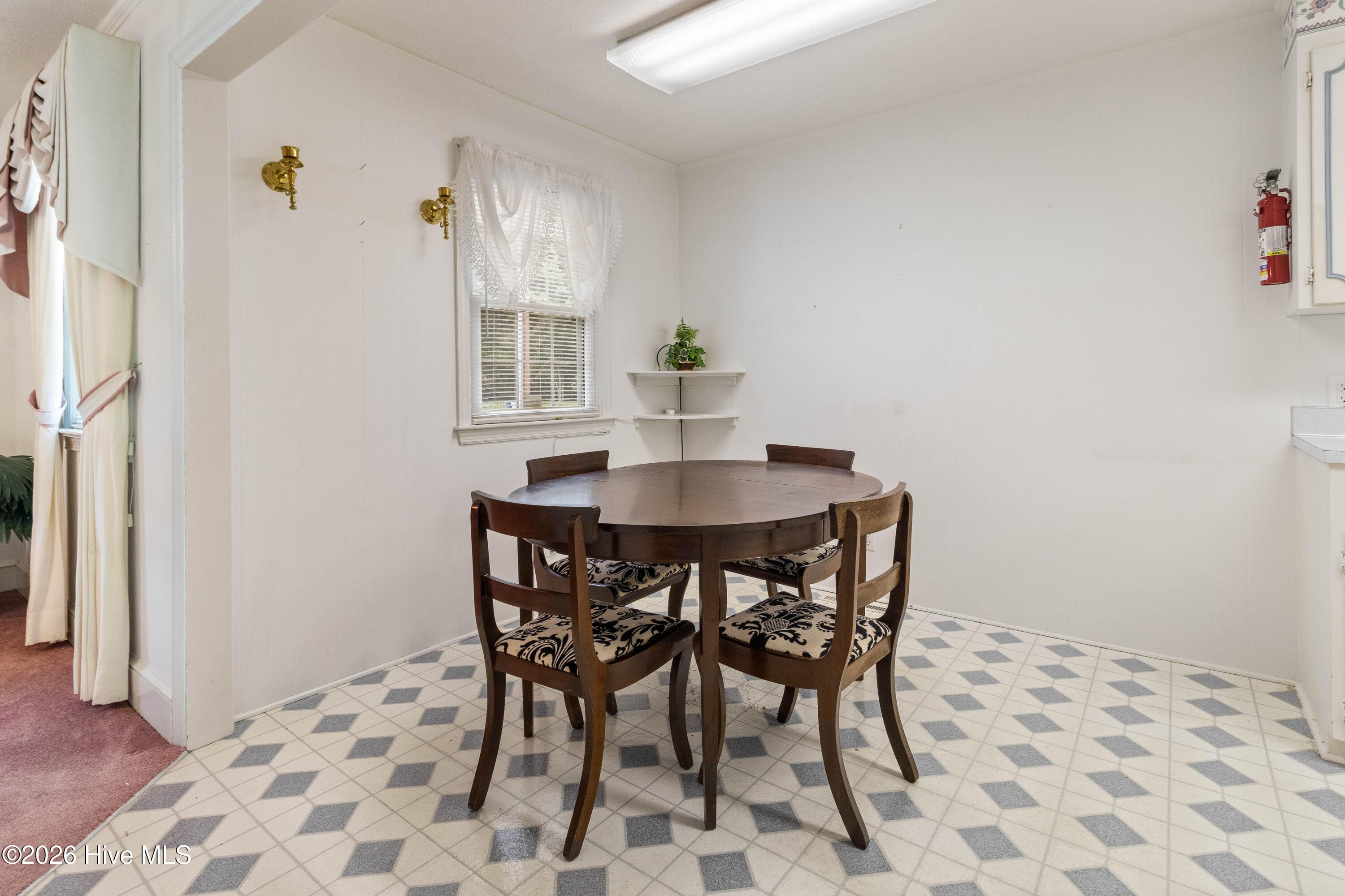 Single Family Residence at 612 David Street, Elizabethtown, NC 28337, photo 10 of 38