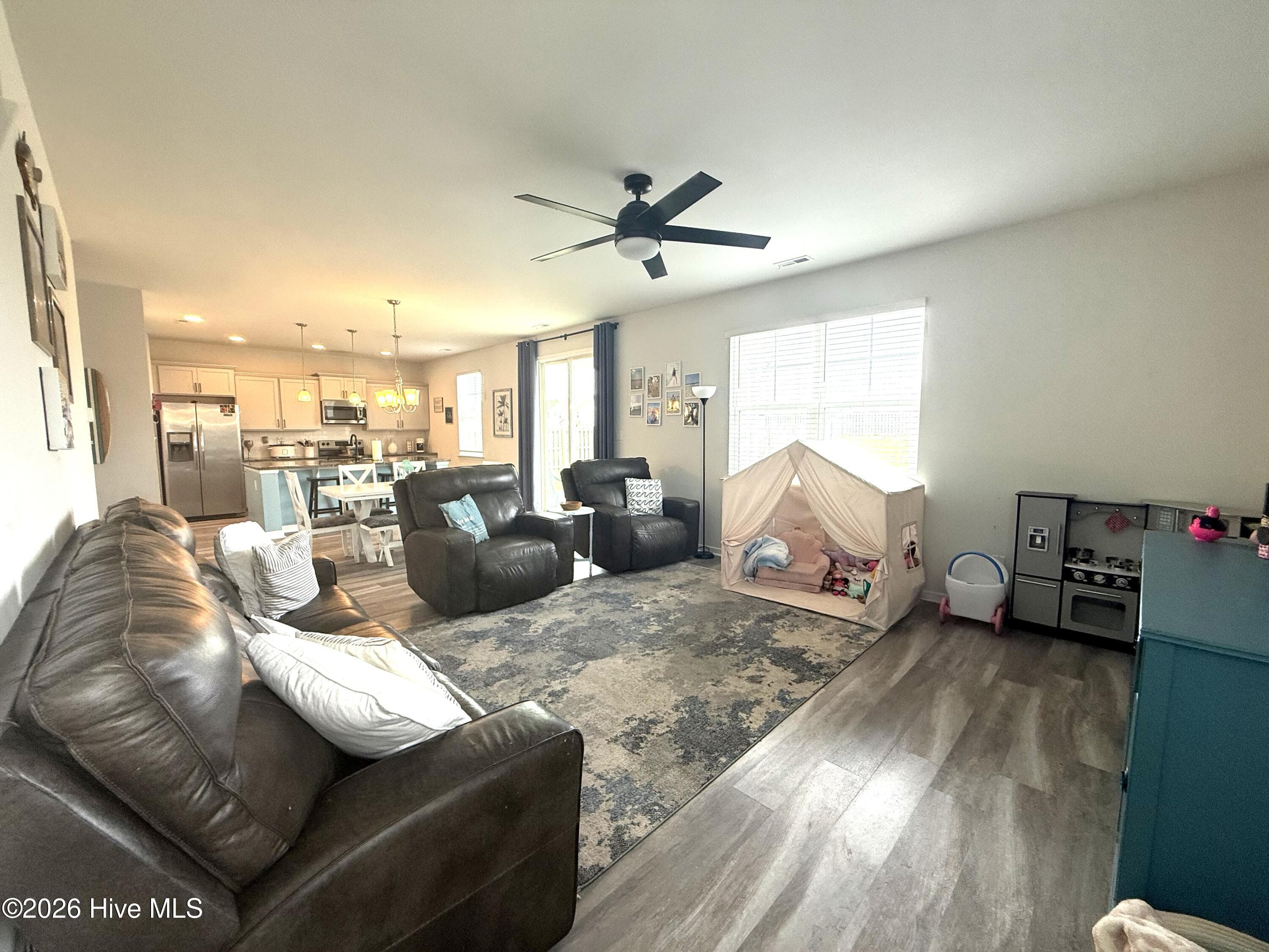 Single Family Residence at 46 Rochester Street, Hampstead, NC 28443, photo 15 of 44