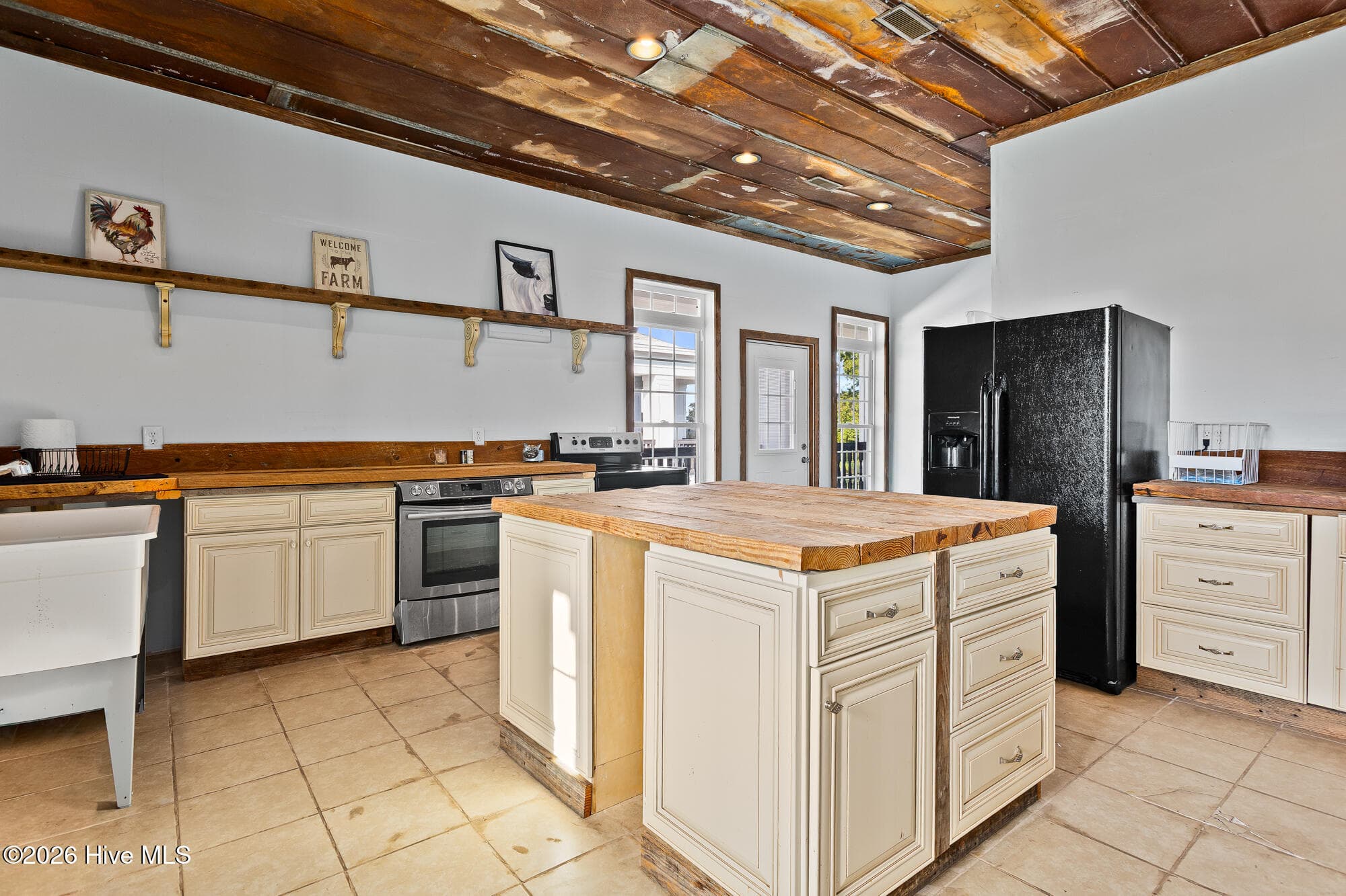 Single Family Residence at 2641 Union Valley Road, Whiteville, NC 28472, photo 39 of 60