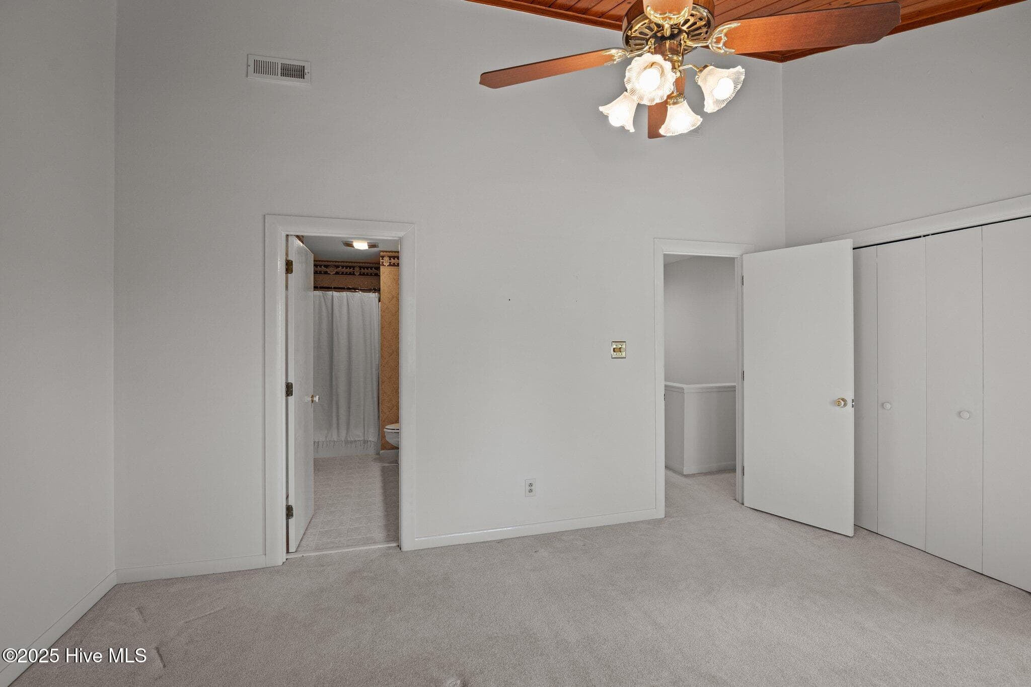 Townhouse at 24 Batts Hill Road, New Bern, NC 28562, photo 40 of 50