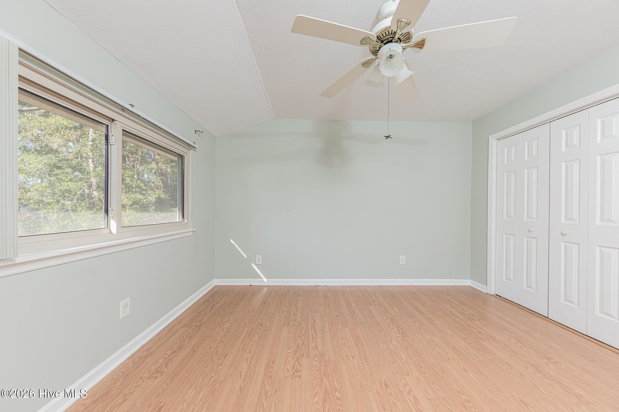 Townhouse at 97 Quarterdeck, New Bern, NC 28562, photo 42 of 71