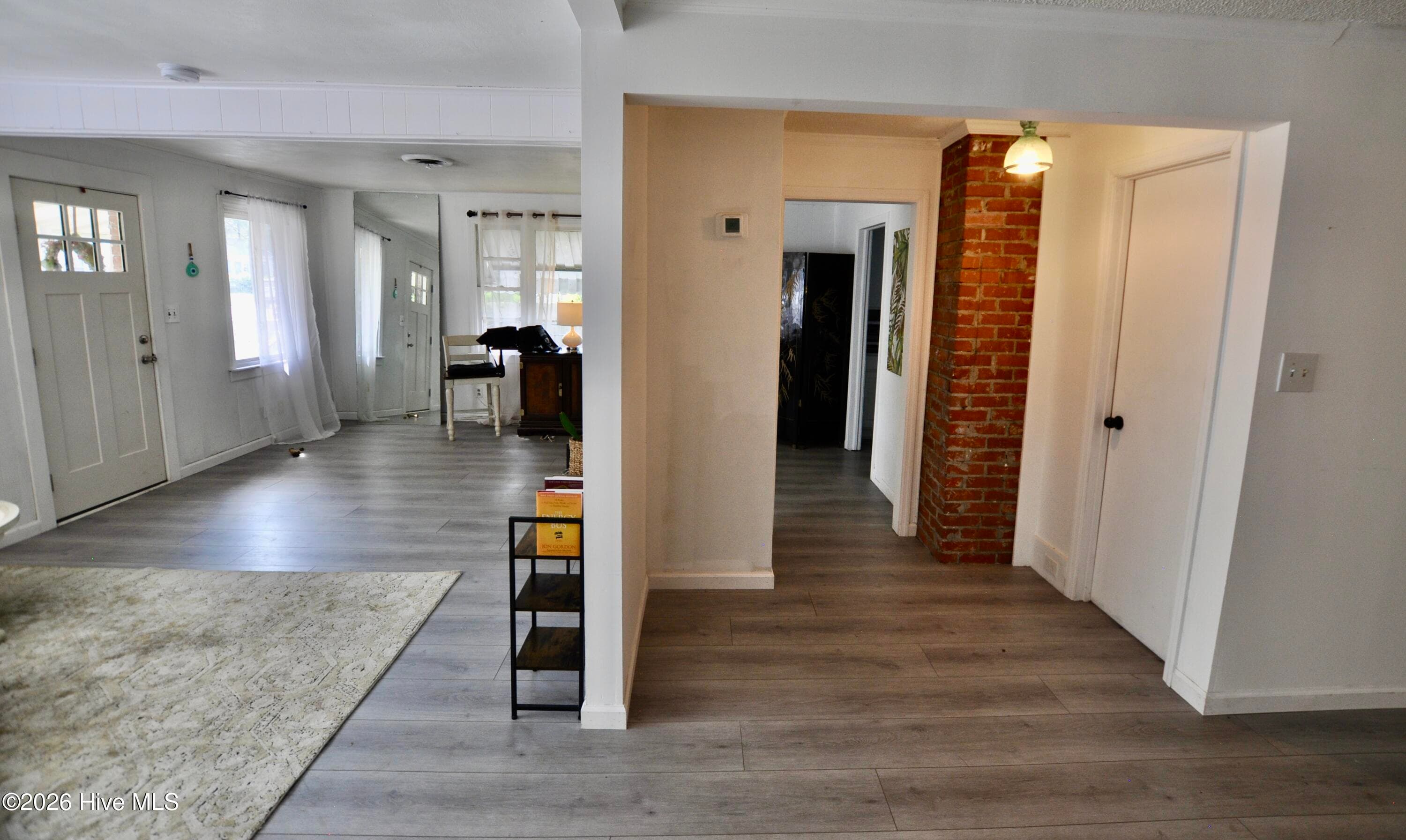 Single Family Residence at 1409 Wooster Street, Wilmington, NC 28401, photo 5 of 49