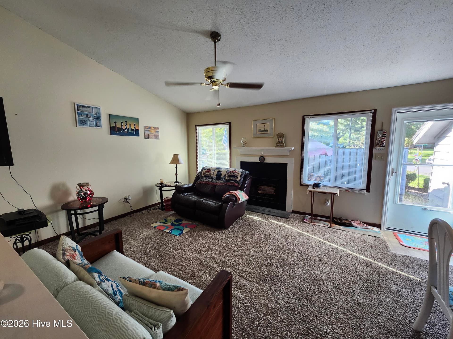 Townhouse at 1 Mulberry Lane A, New Bern, NC 28562, photo 16 of 44
