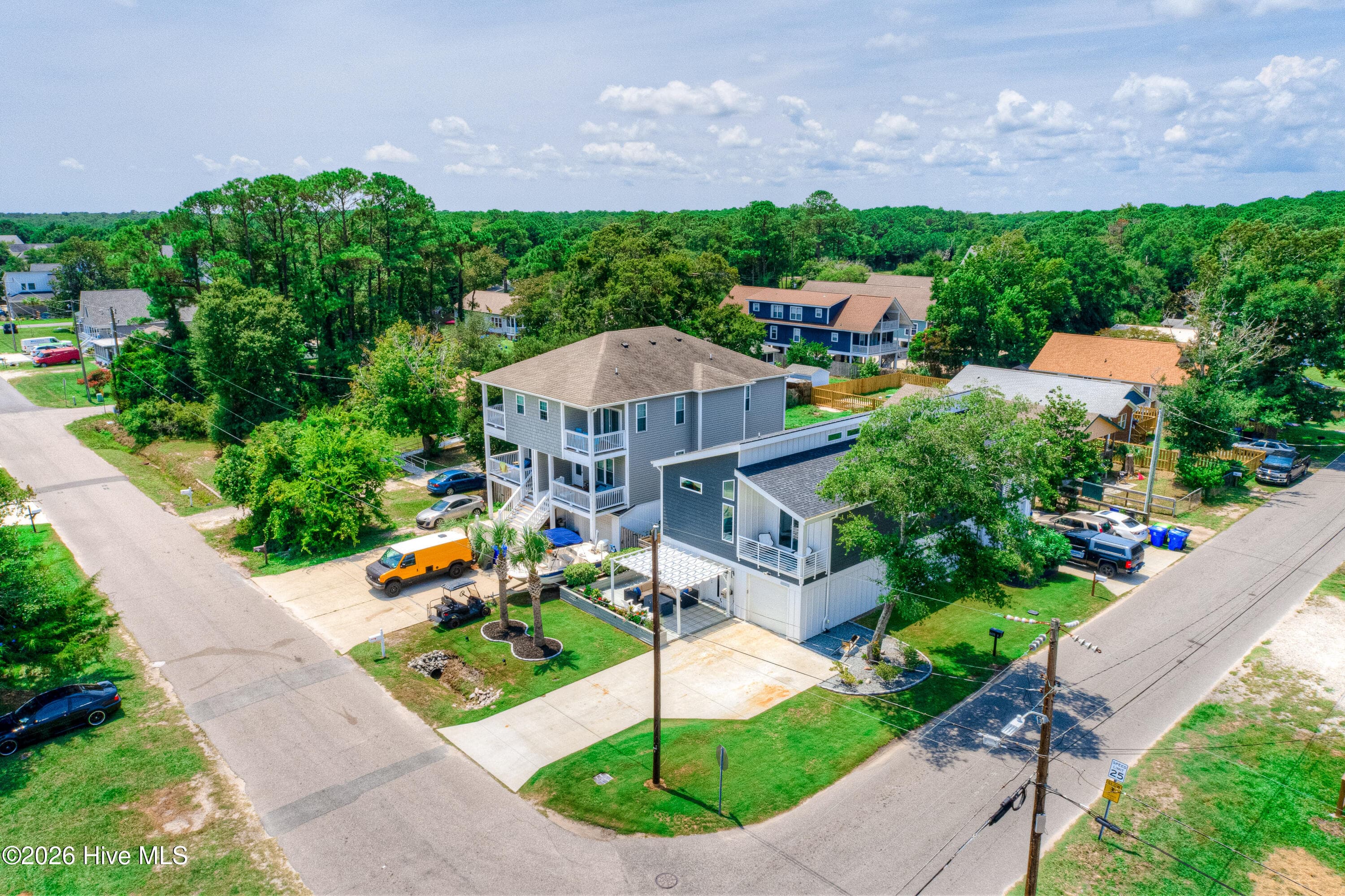 Townhouse at 601 Spartanburg Avenue 1, Carolina Beach, NC 28428, photo 5 of 39
