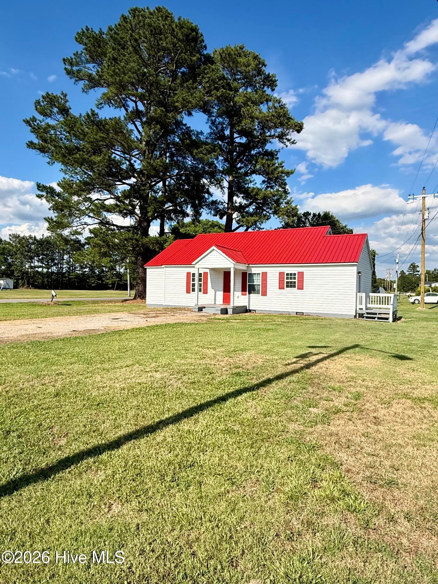 1511 Hexlena Road, Aulander, NC 27805