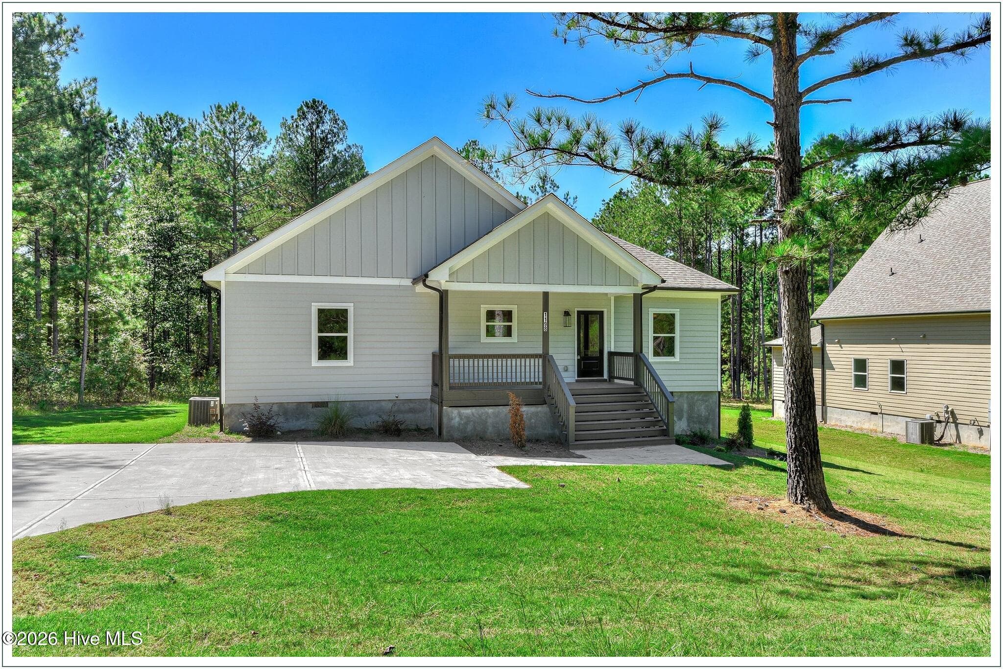 Welcome home to 1198 Sunset Cove! - 1198 Sunset Cove, Tignall, GA 30668