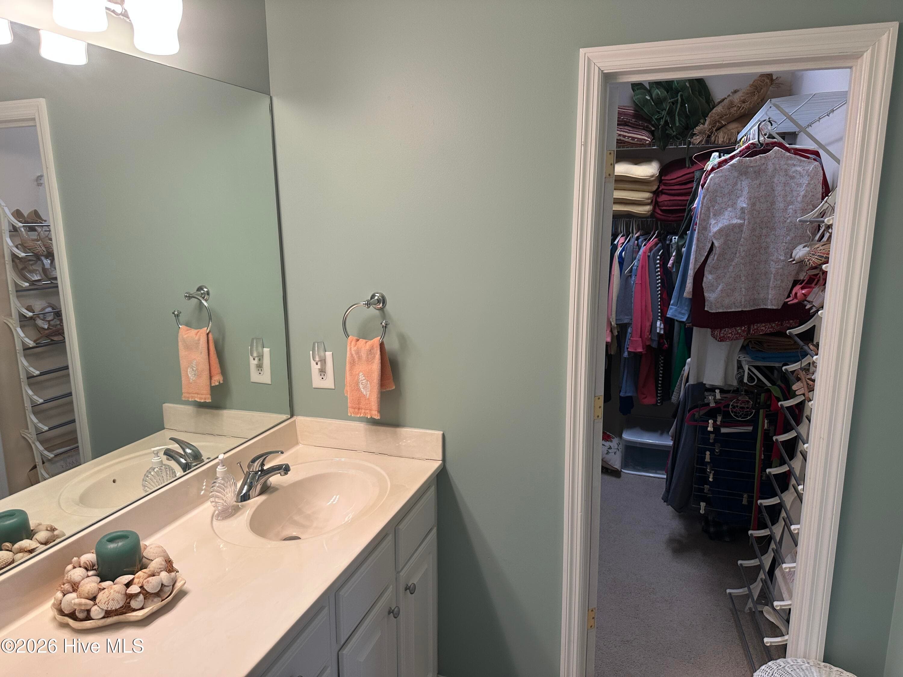 Guest room bath - 139 Broken Ridge Trail, West End, NC 27376