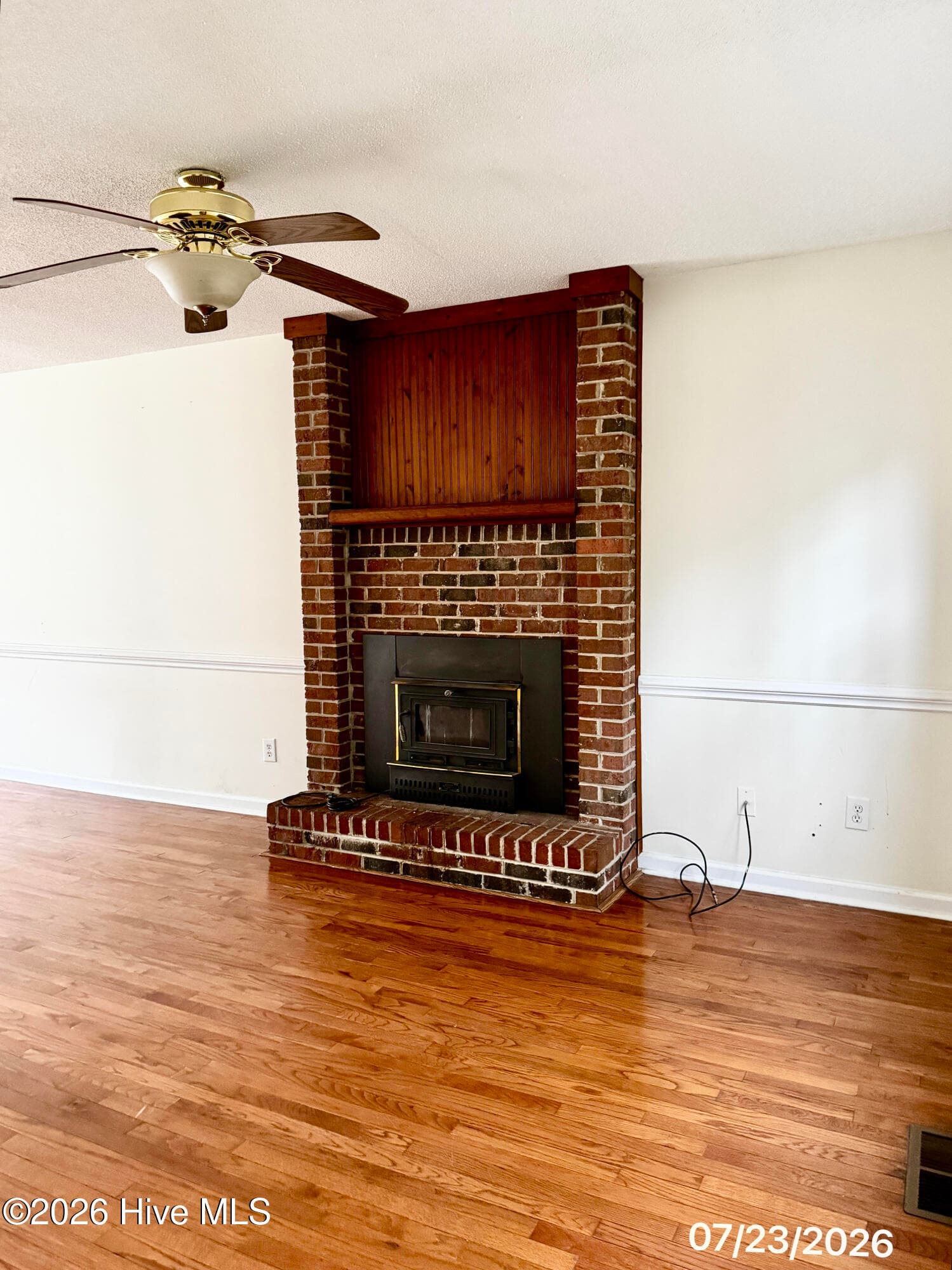 Single Family Residence at 151 Raintree Circle, Jacksonville, NC 28540, photo 4 of 37