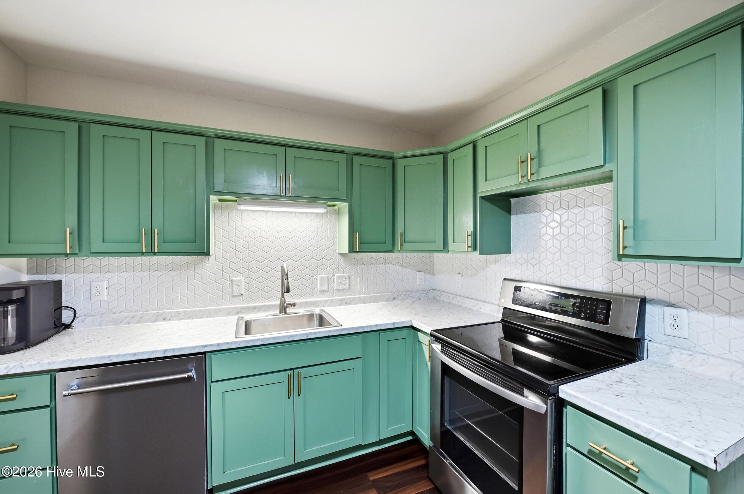 Single Family Residence at 2018 Klein Road, Wilmington, NC 28405, photo 15 of 45