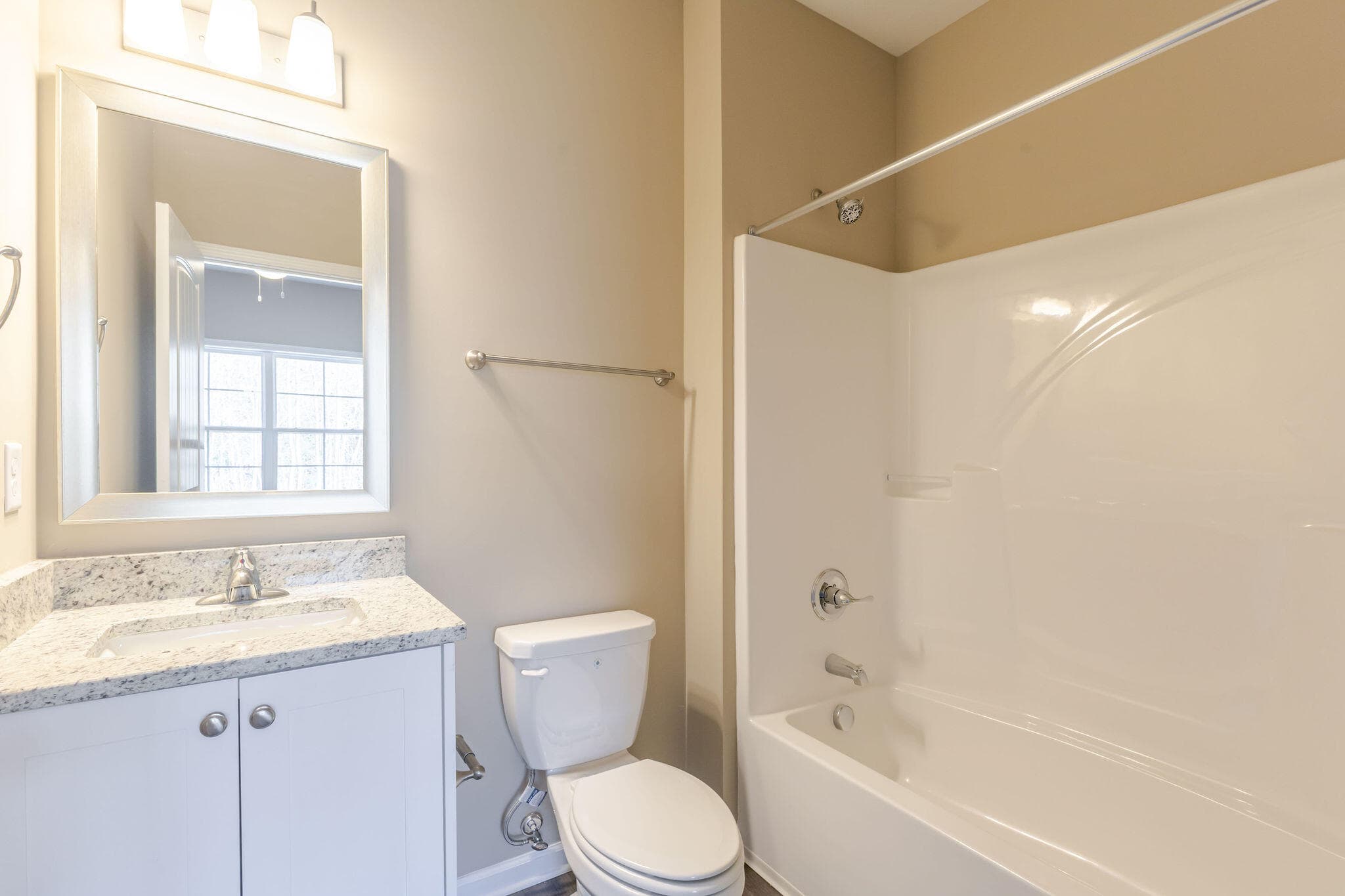 Townhouse at 359 Bordeaux Drive, Thomson, GA 30824, photo 19 of 21